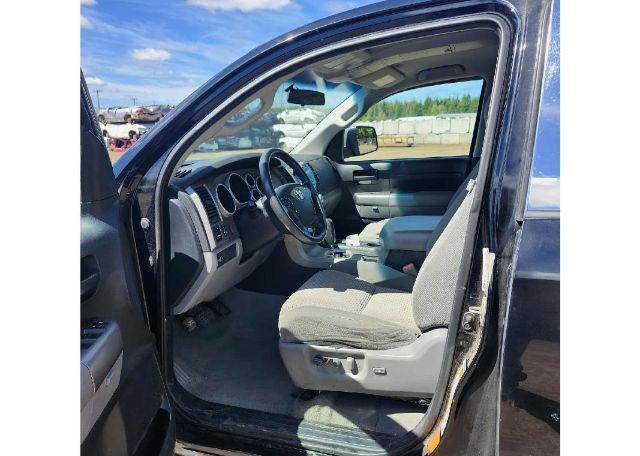 2010 TOYOTA TUNDRA