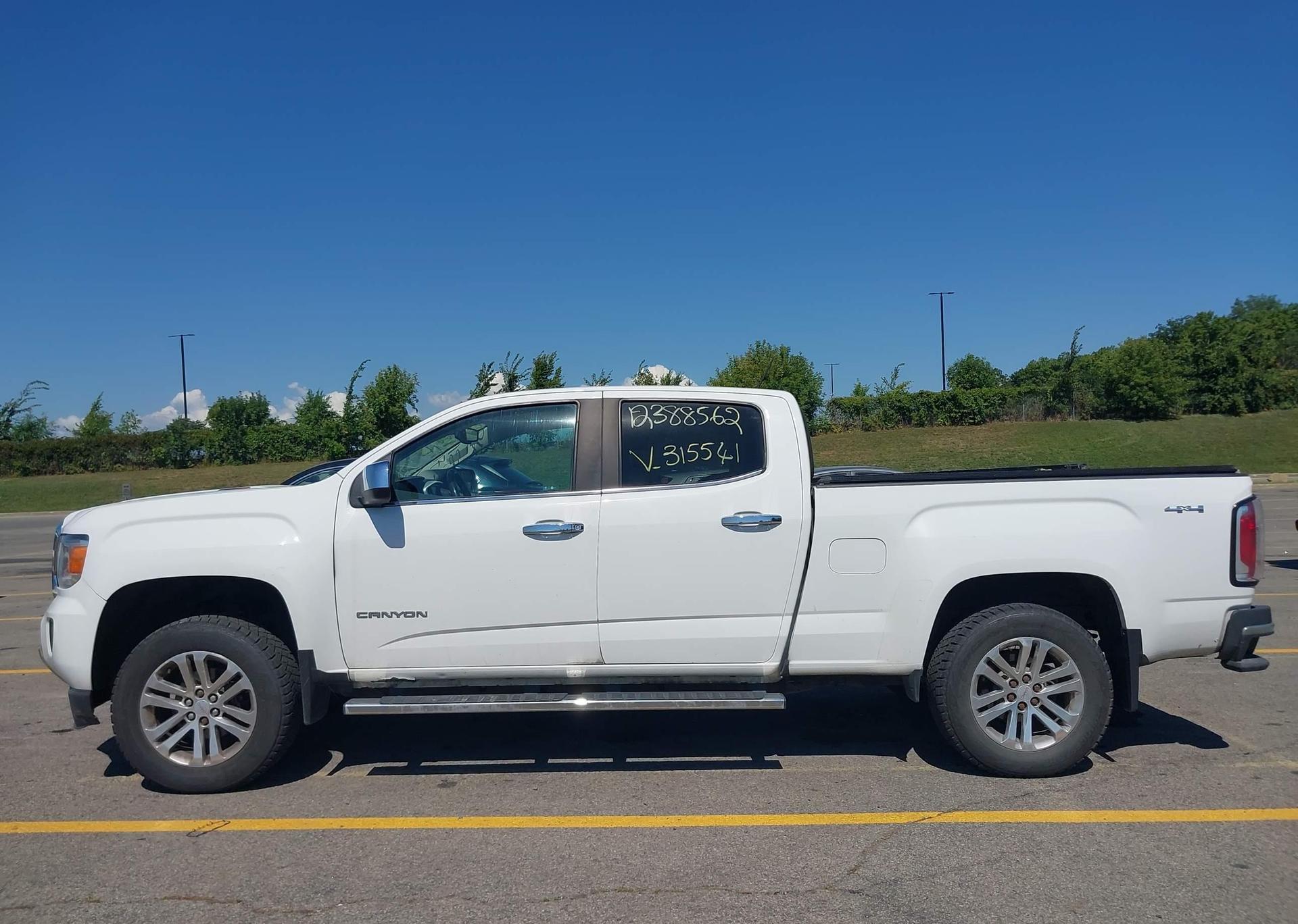 2017 GMC CANYON SLT