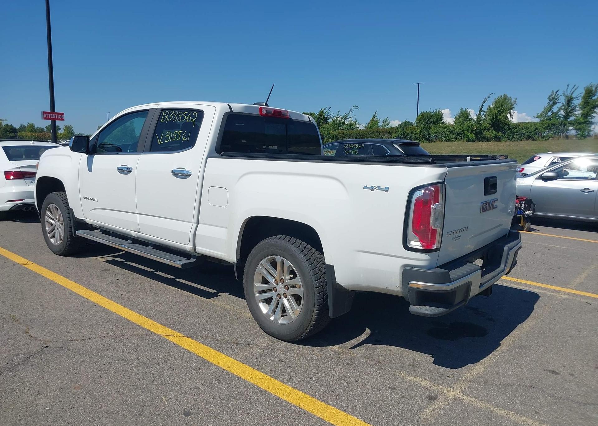 2017 GMC CANYON SLT