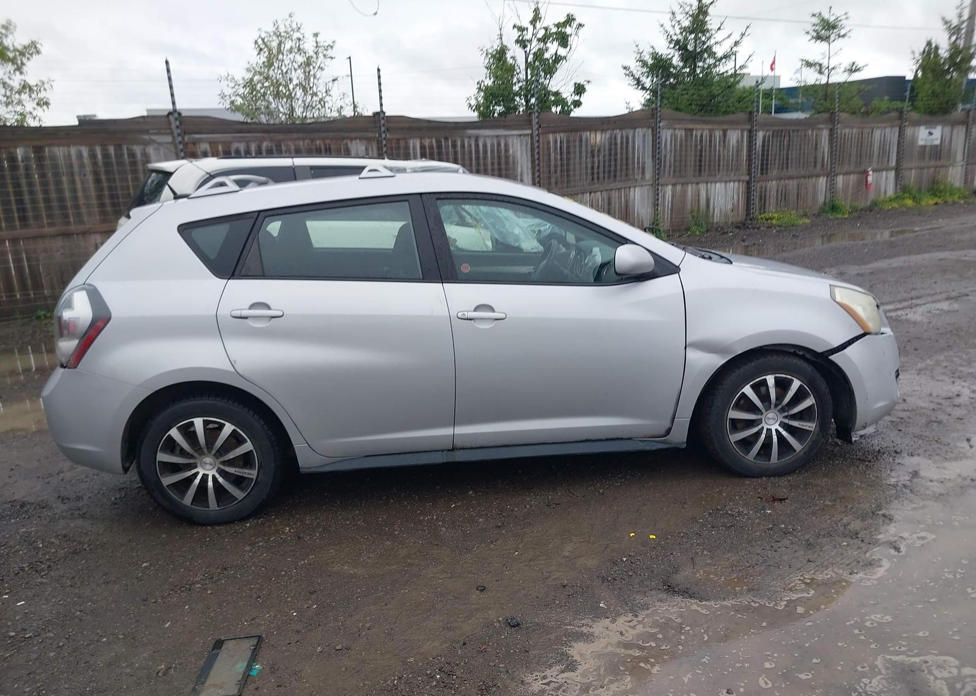 2009 PONTIAC VIBE