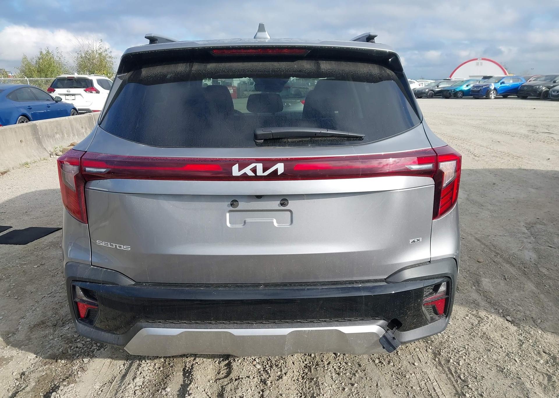 2025 KIA SELTOS S
