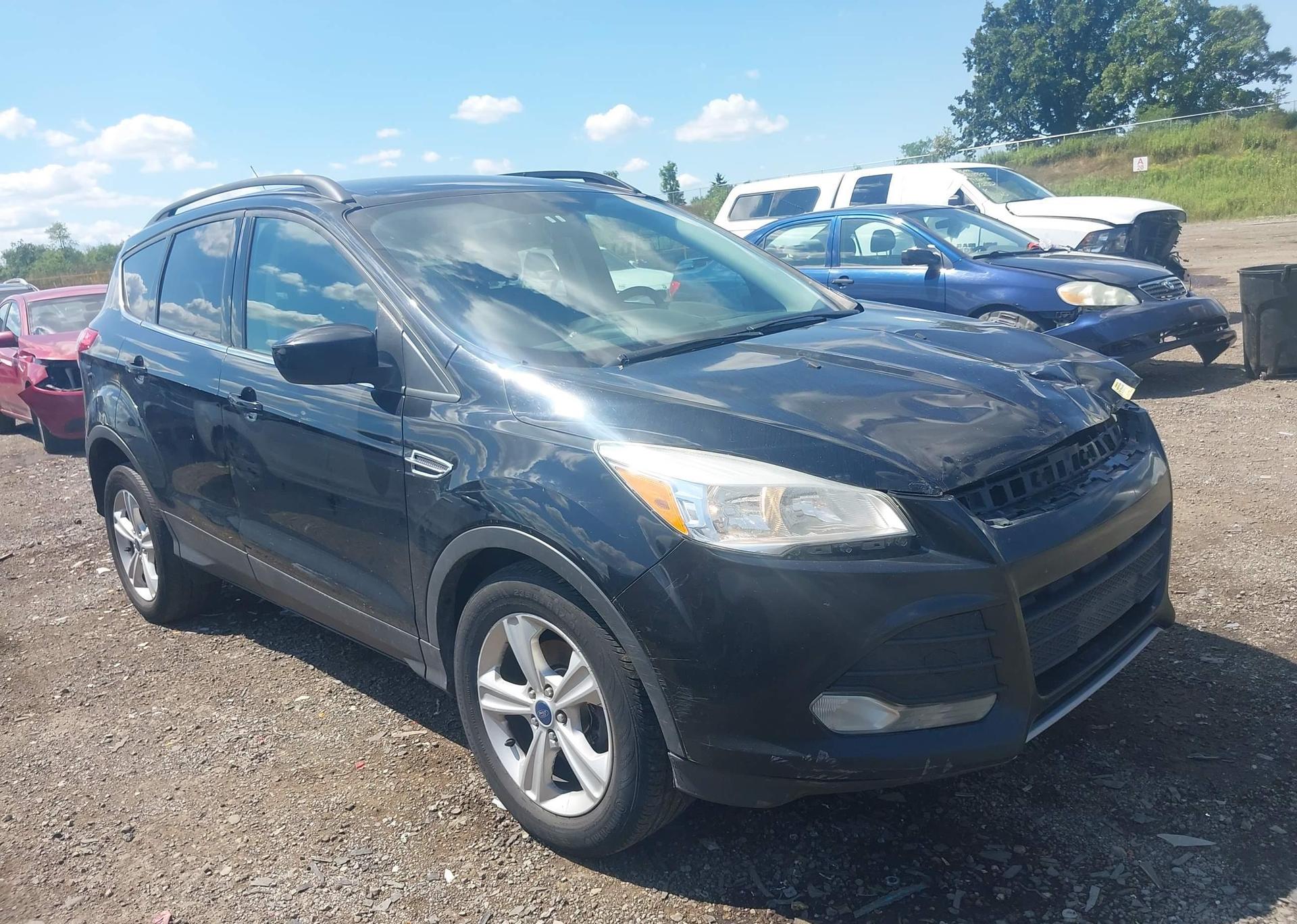 2016 FORD ESCAPE SE
