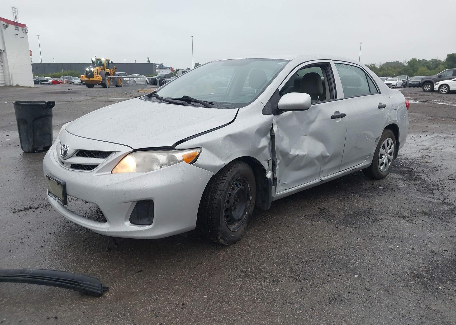 2013 TOYOTA COROLLA CE