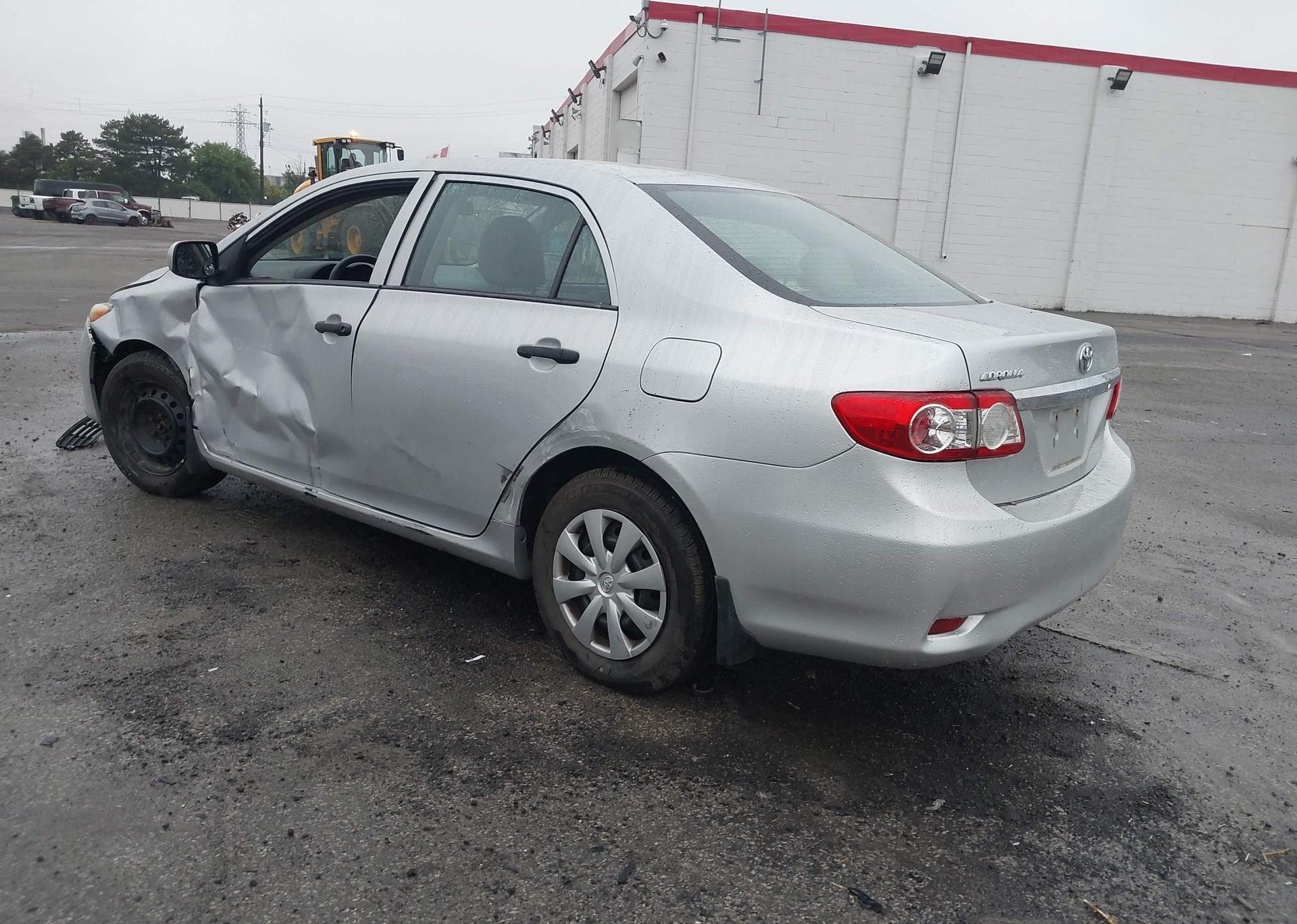 2013 TOYOTA COROLLA CE