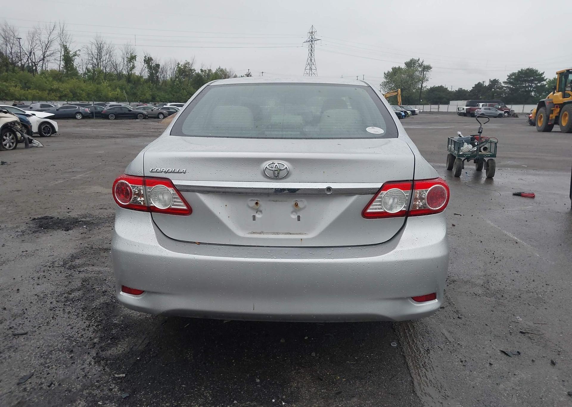 2013 TOYOTA COROLLA CE