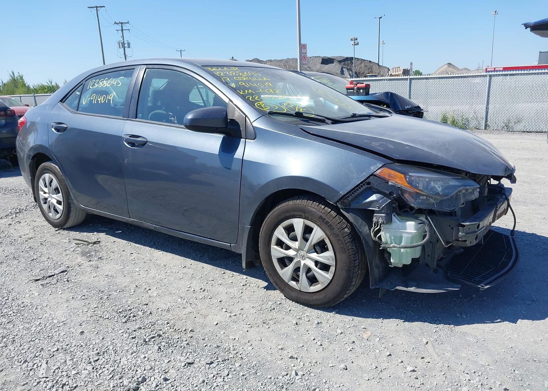 2017 TOYOTA COROLLA