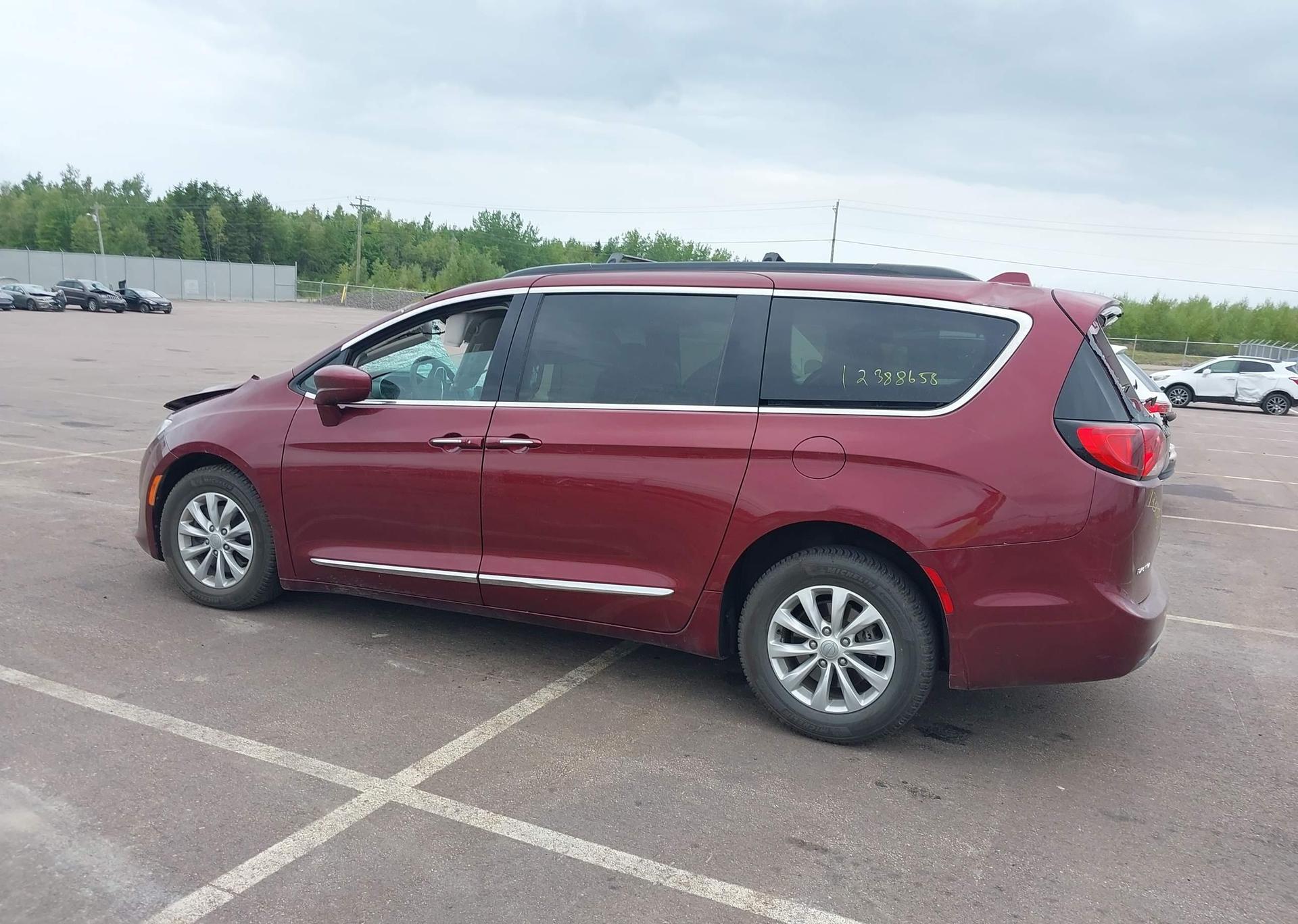 2017 CHRYSLER PACIFICA TOURING L