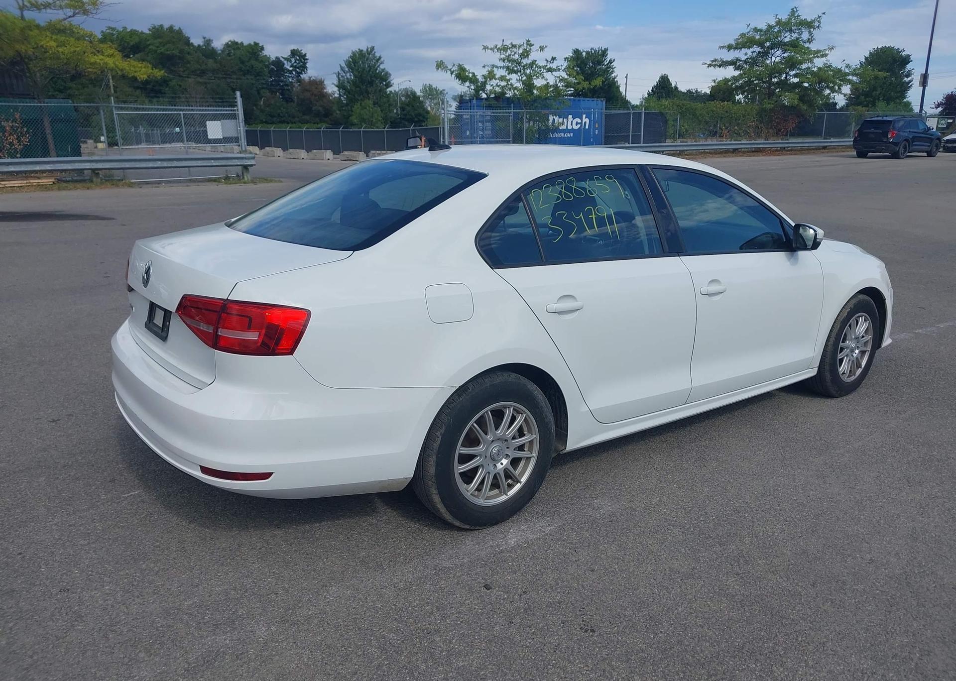 2015 VOLKSWAGEN JETTA