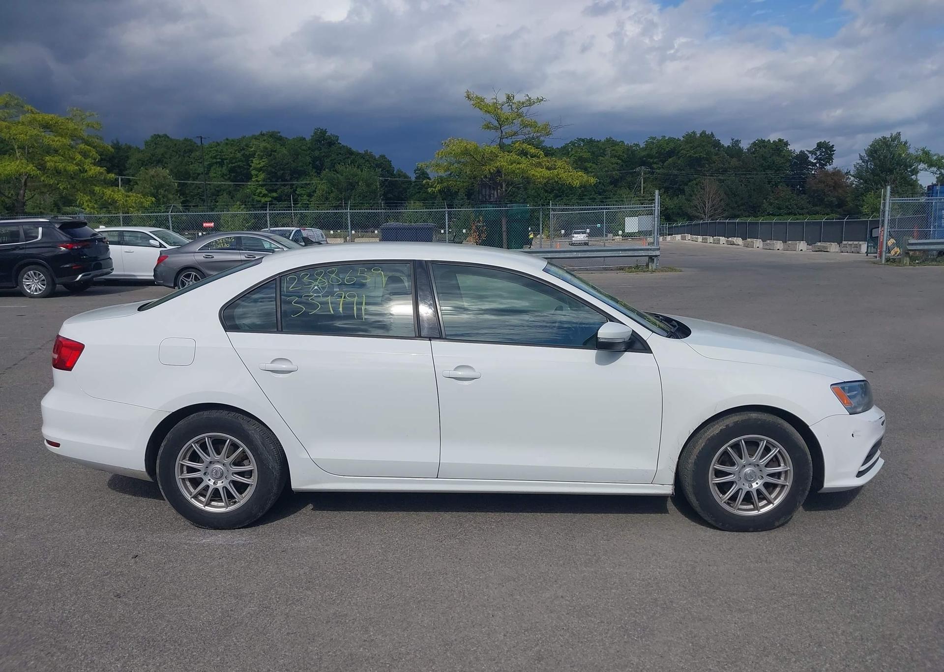 2015 VOLKSWAGEN JETTA