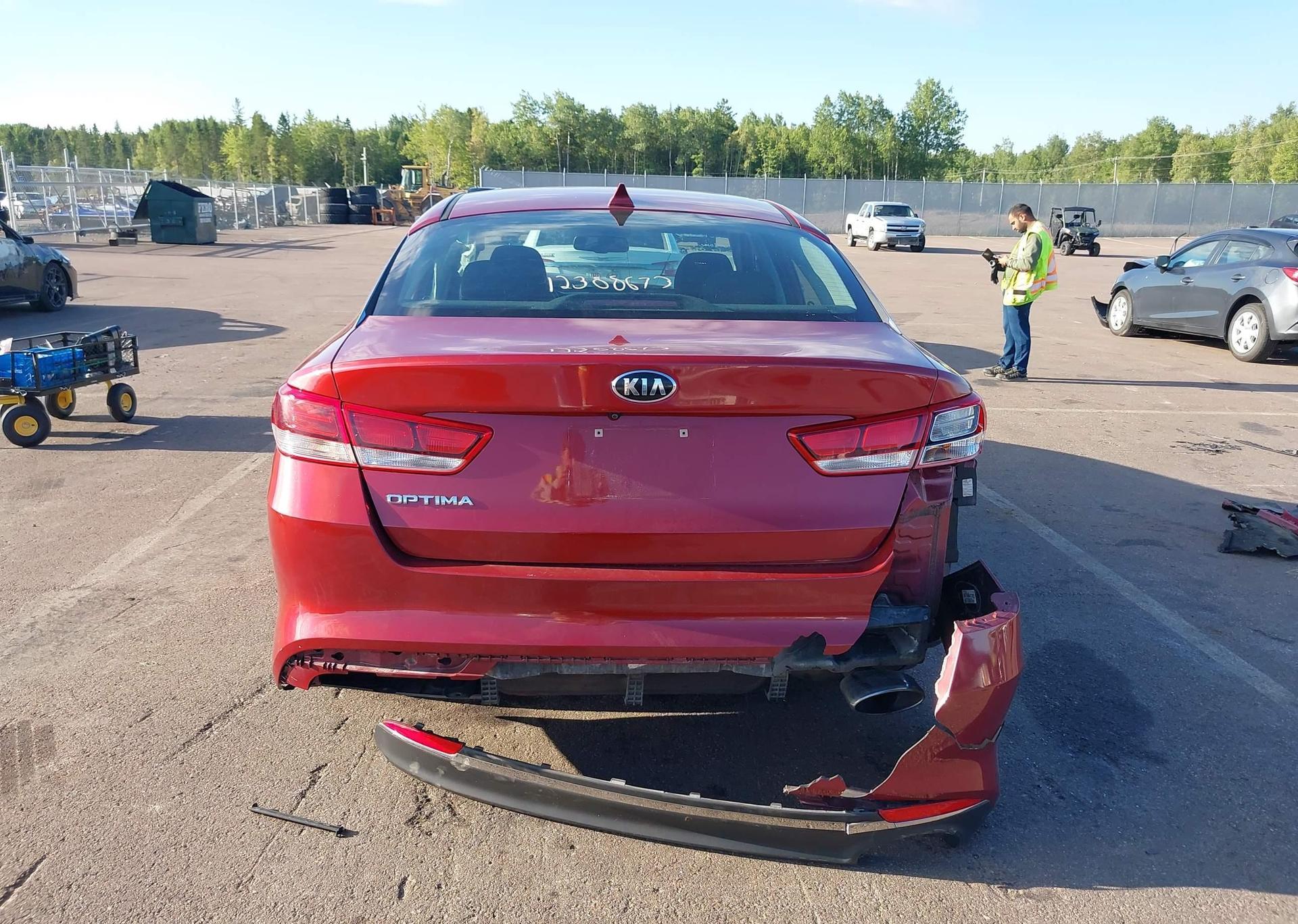2017 KIA OPTIMA LX