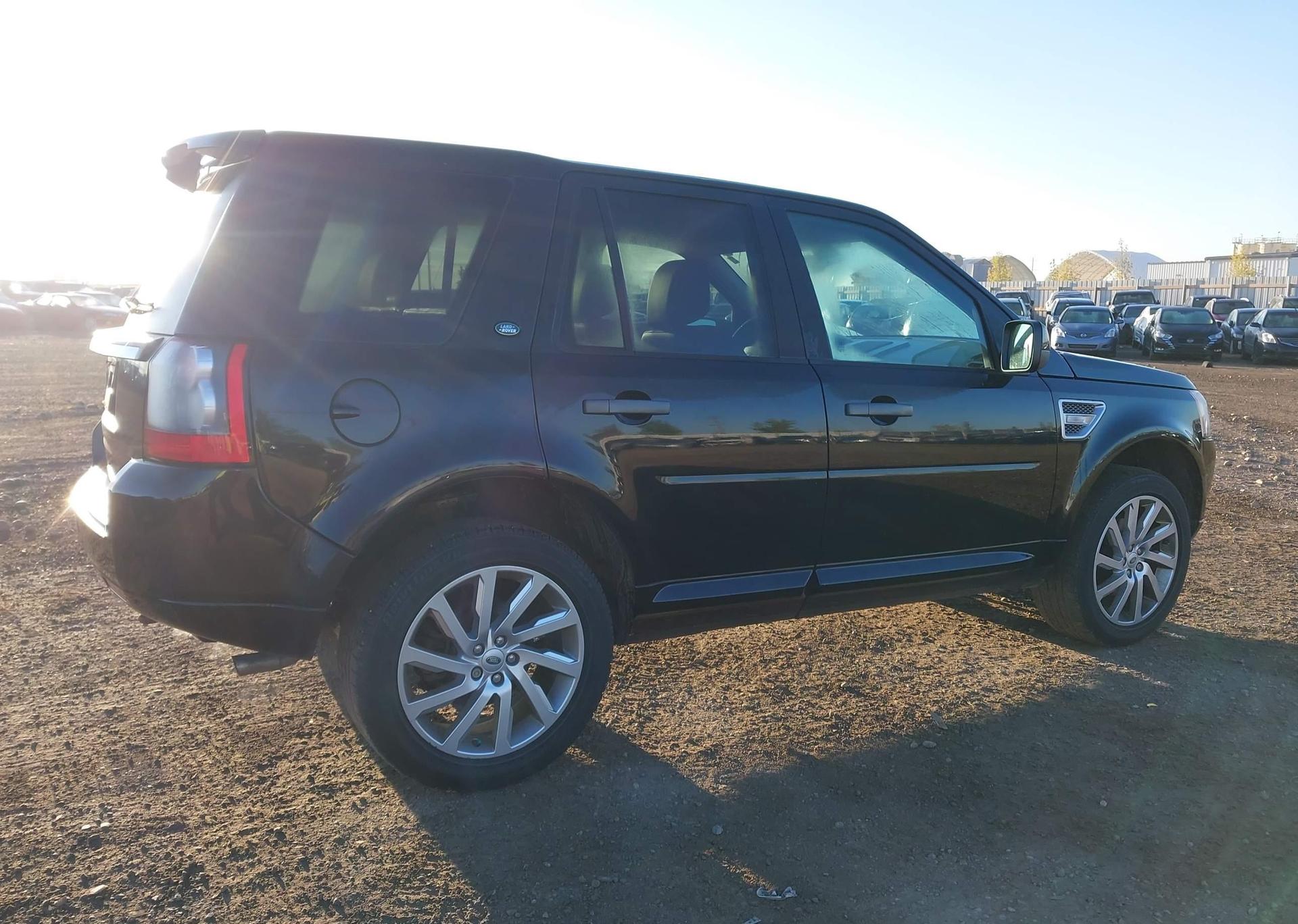 2012 LAND ROVER LR2 HSE