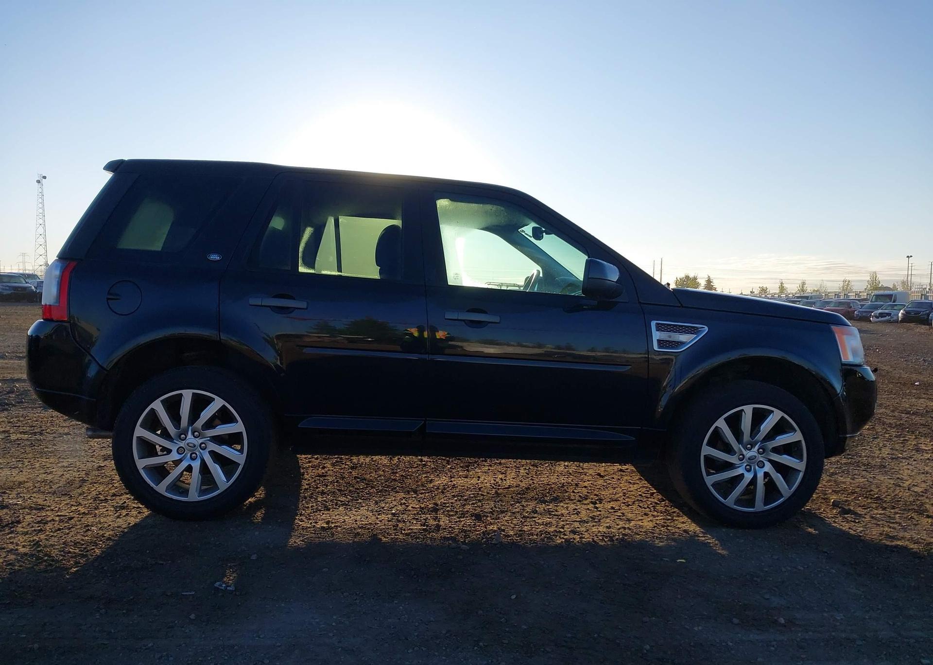 2012 LAND ROVER LR2 HSE