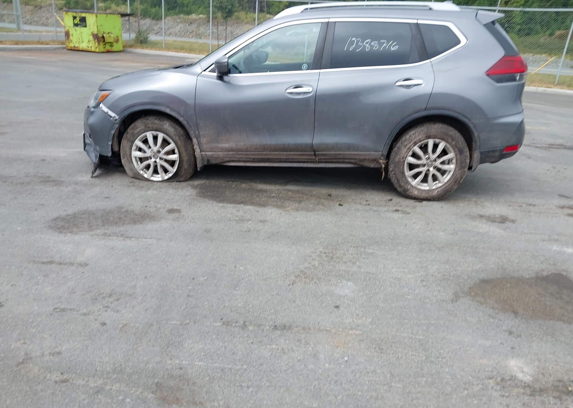 2019 NISSAN ROGUE S