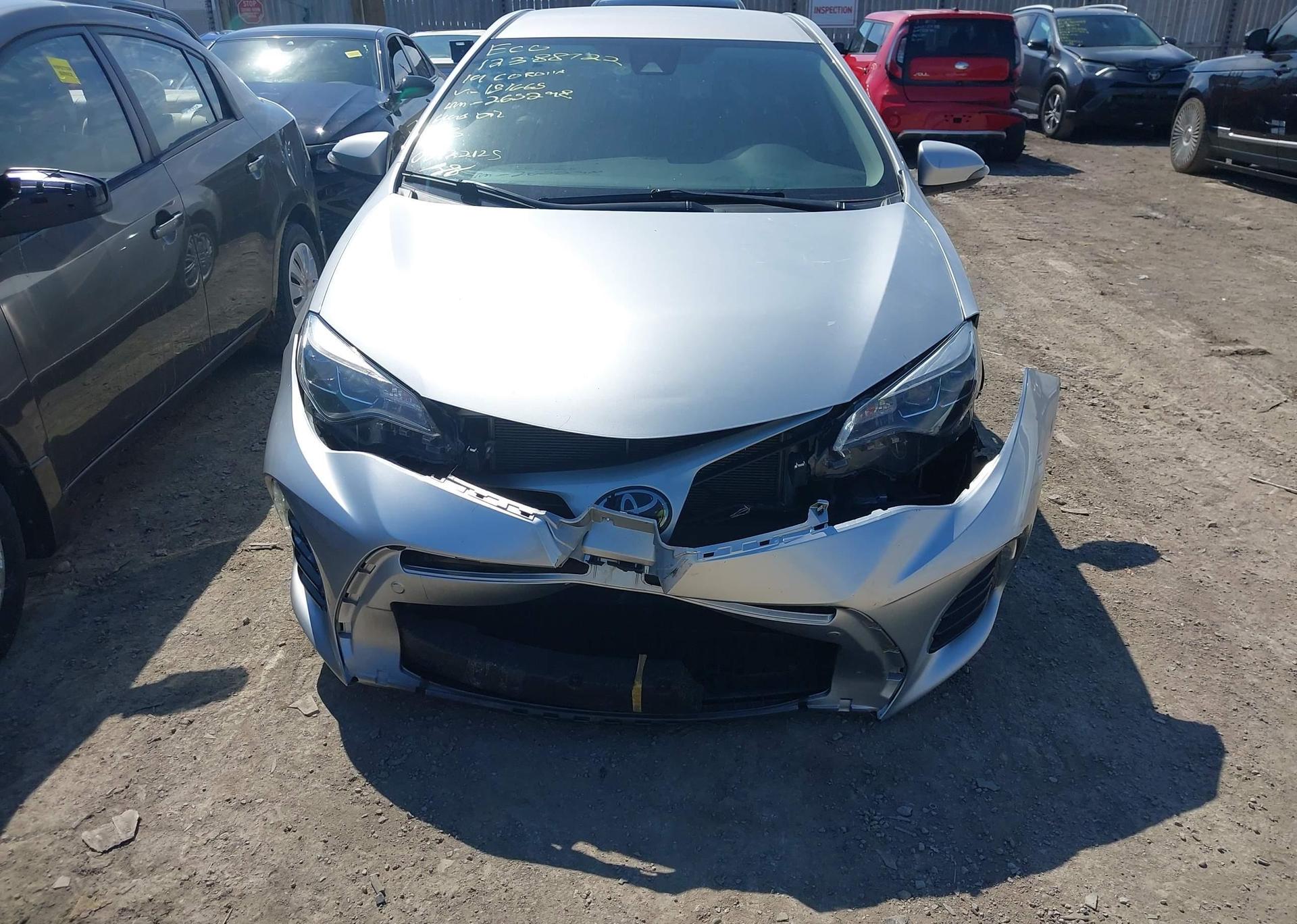 2019 TOYOTA COROLLA