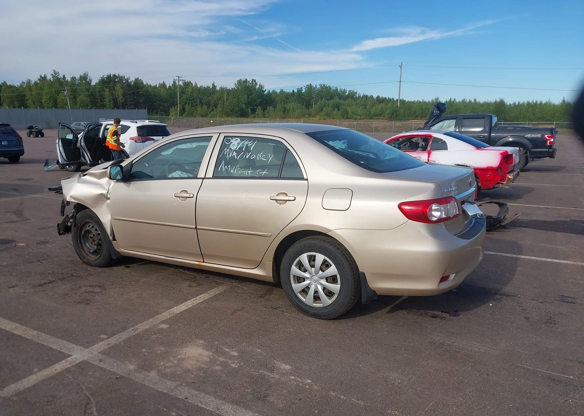 2011 TOYOTA COROLLA CE