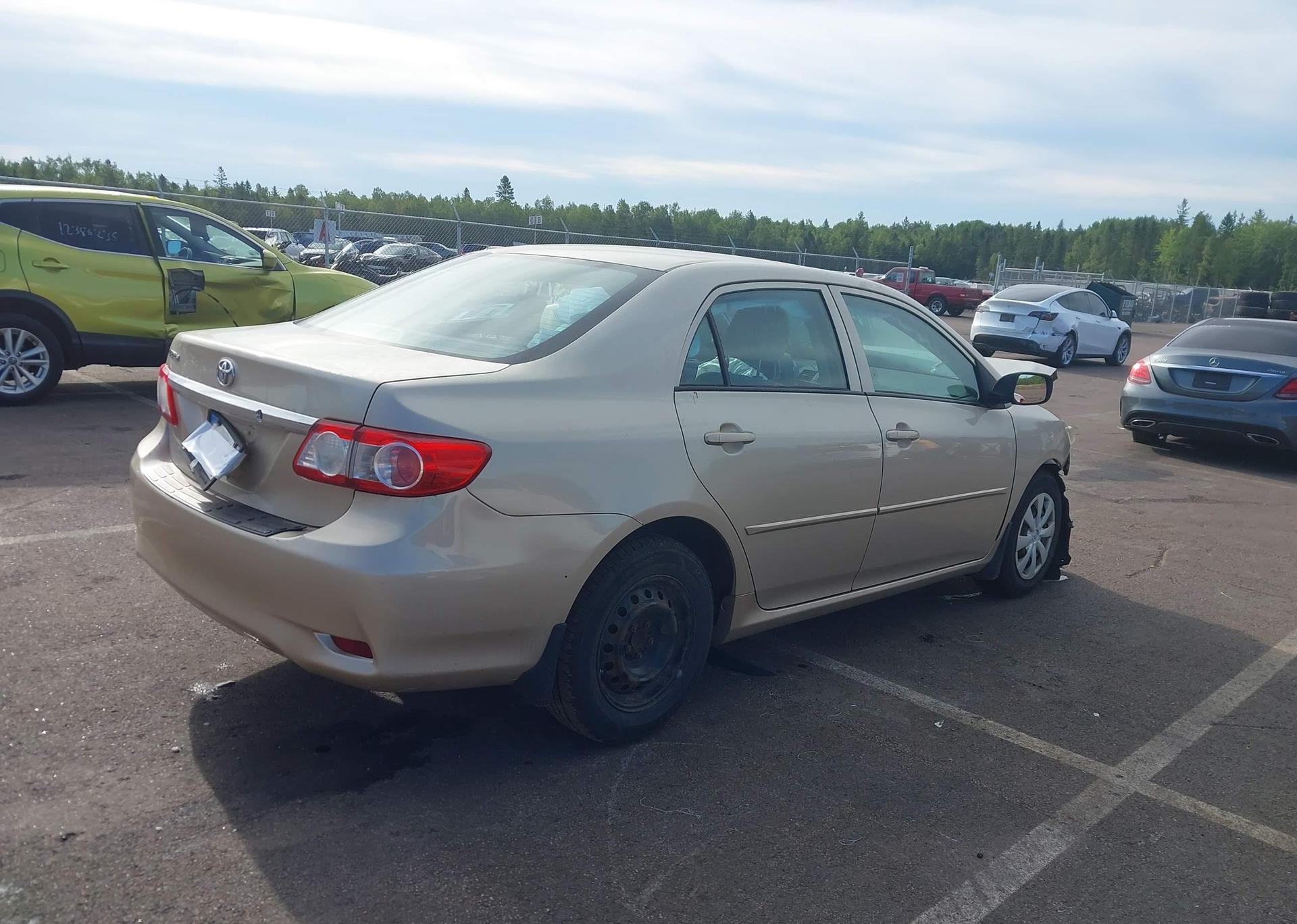 2011 TOYOTA COROLLA CE