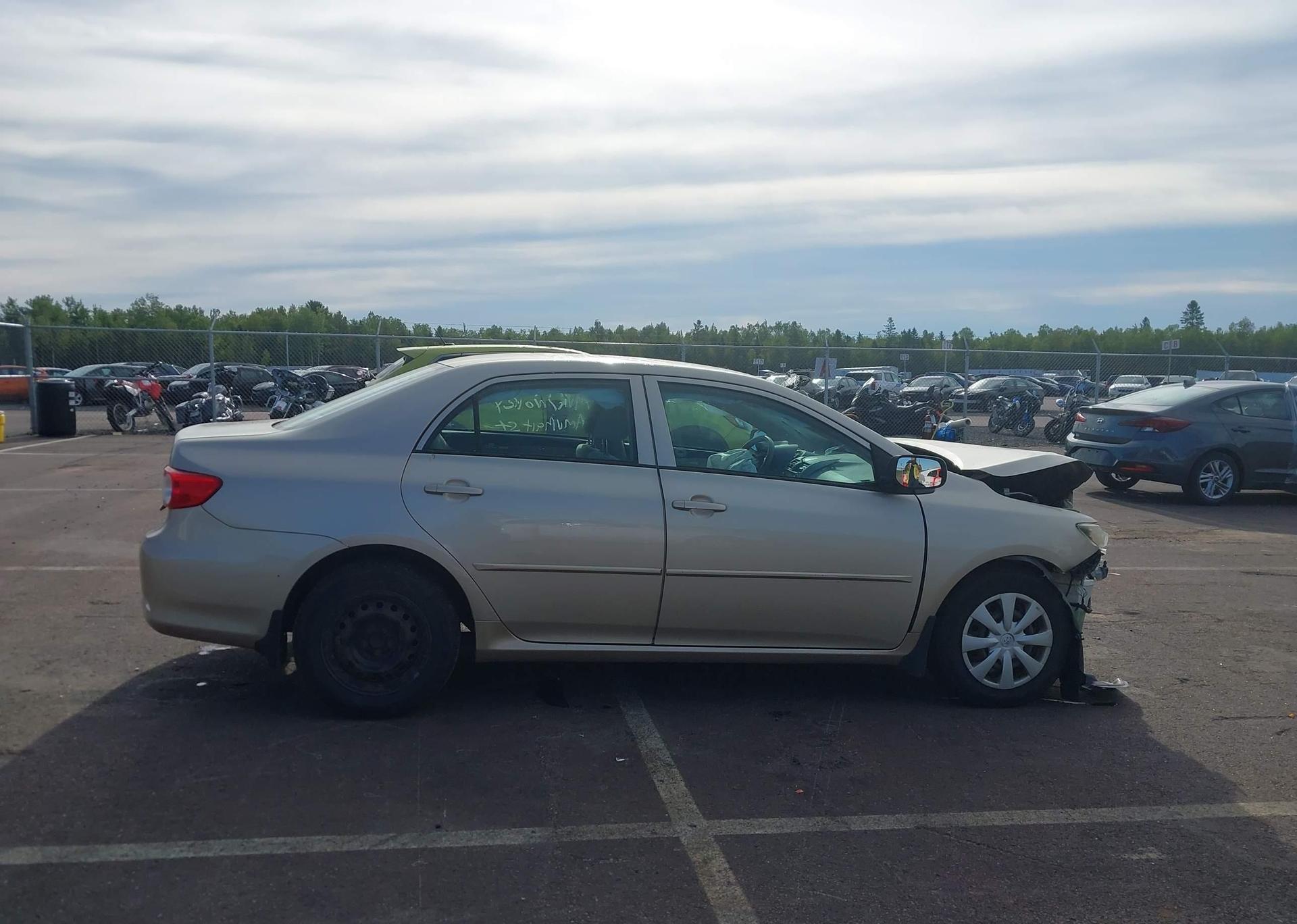2011 TOYOTA COROLLA CE