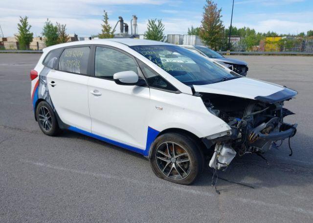 2015 KIA RONDO LX