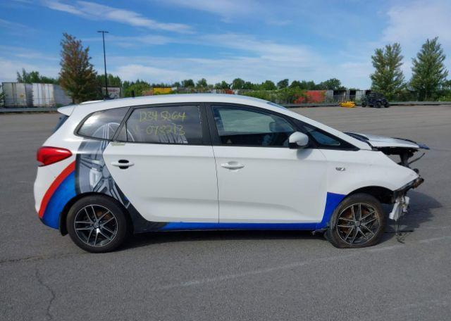 2015 KIA RONDO LX