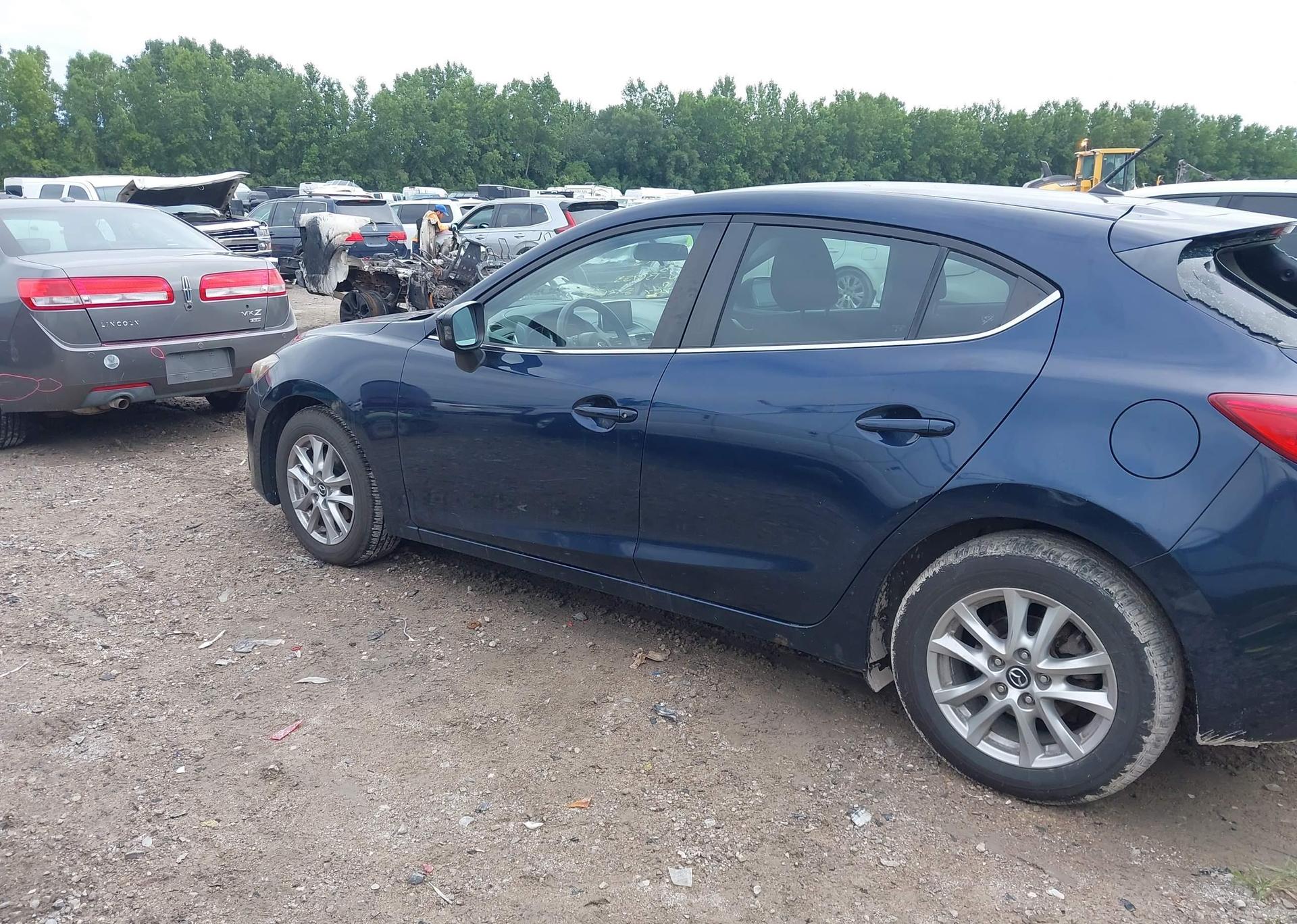 2014 MAZDA 3 TOURING
