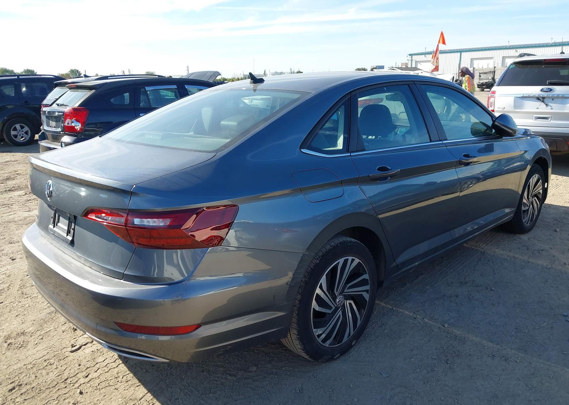 2020 VOLKSWAGEN JETTA