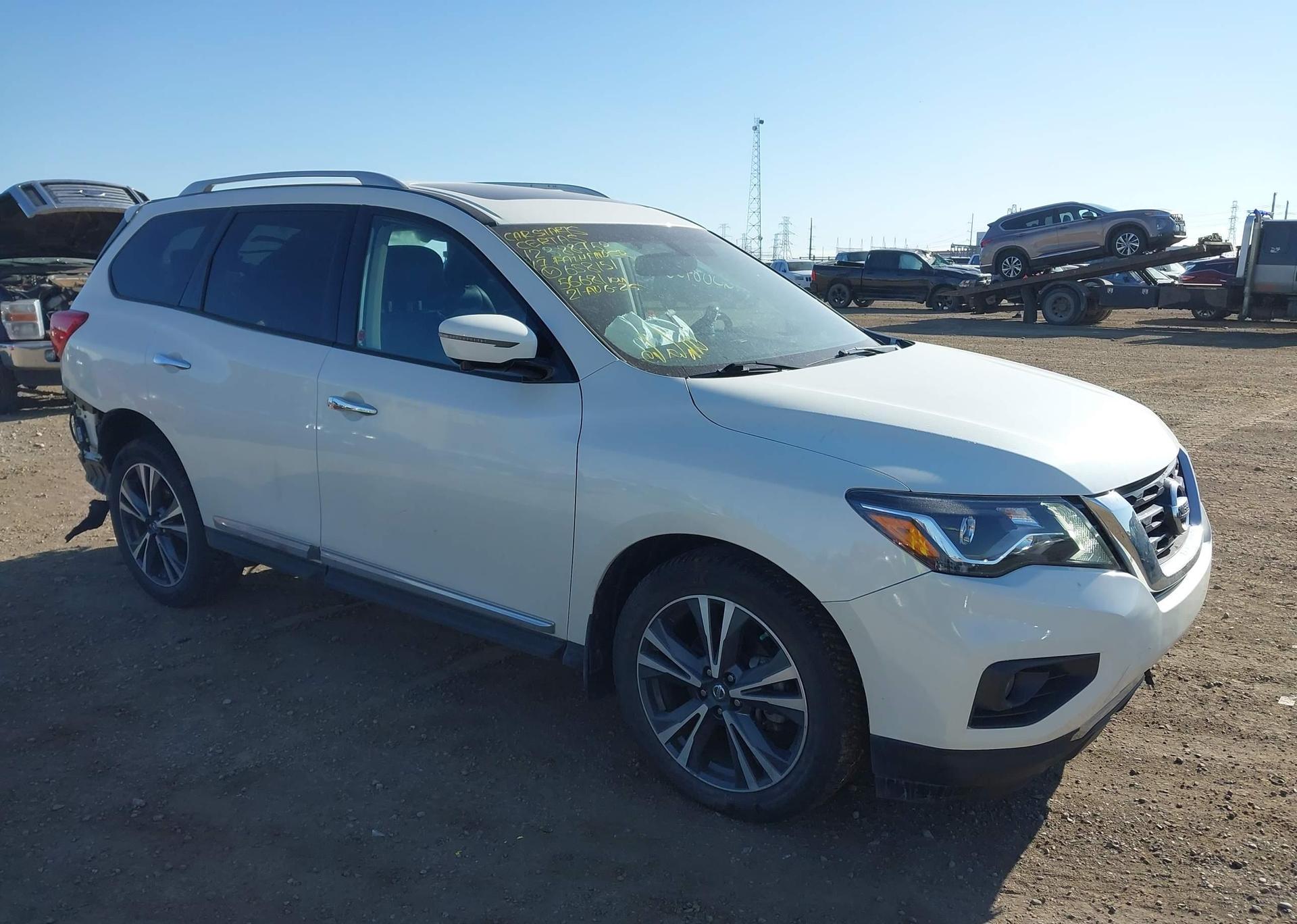 2017 NISSAN PATHFINDER S