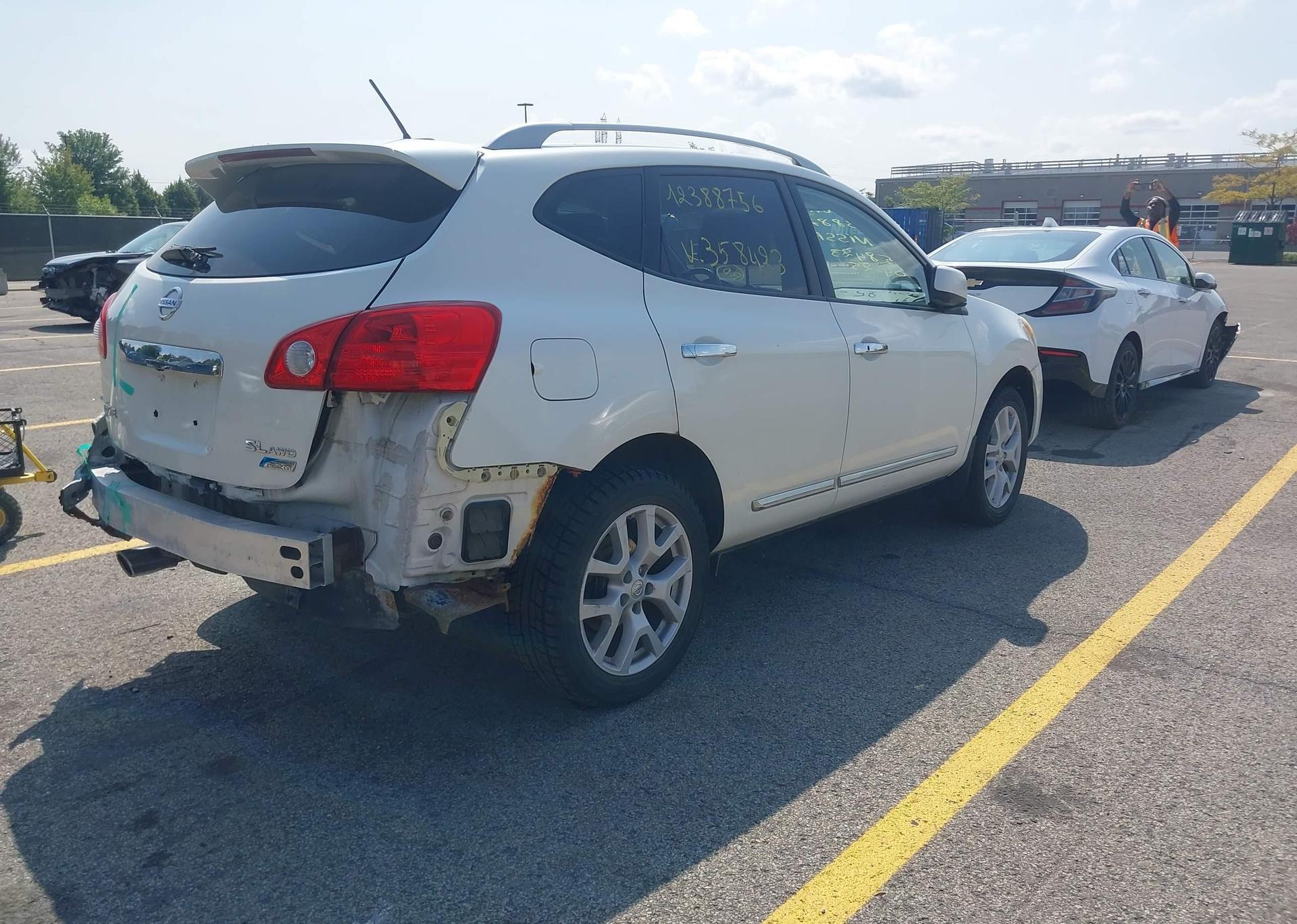 2012 NISSAN ROGUE SV W
