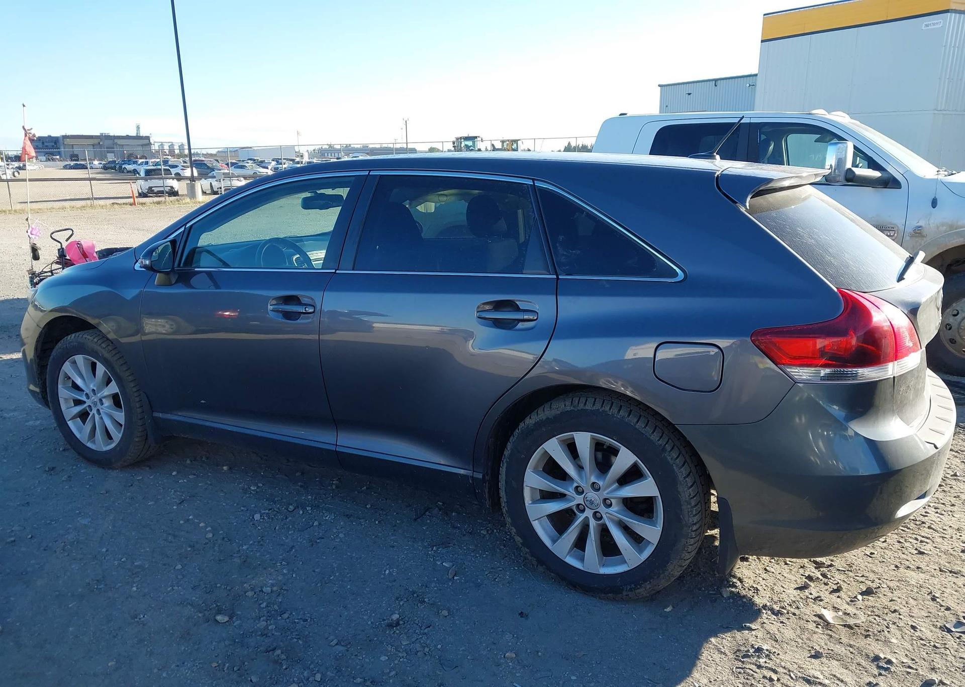 2016 TOYOTA VENZA