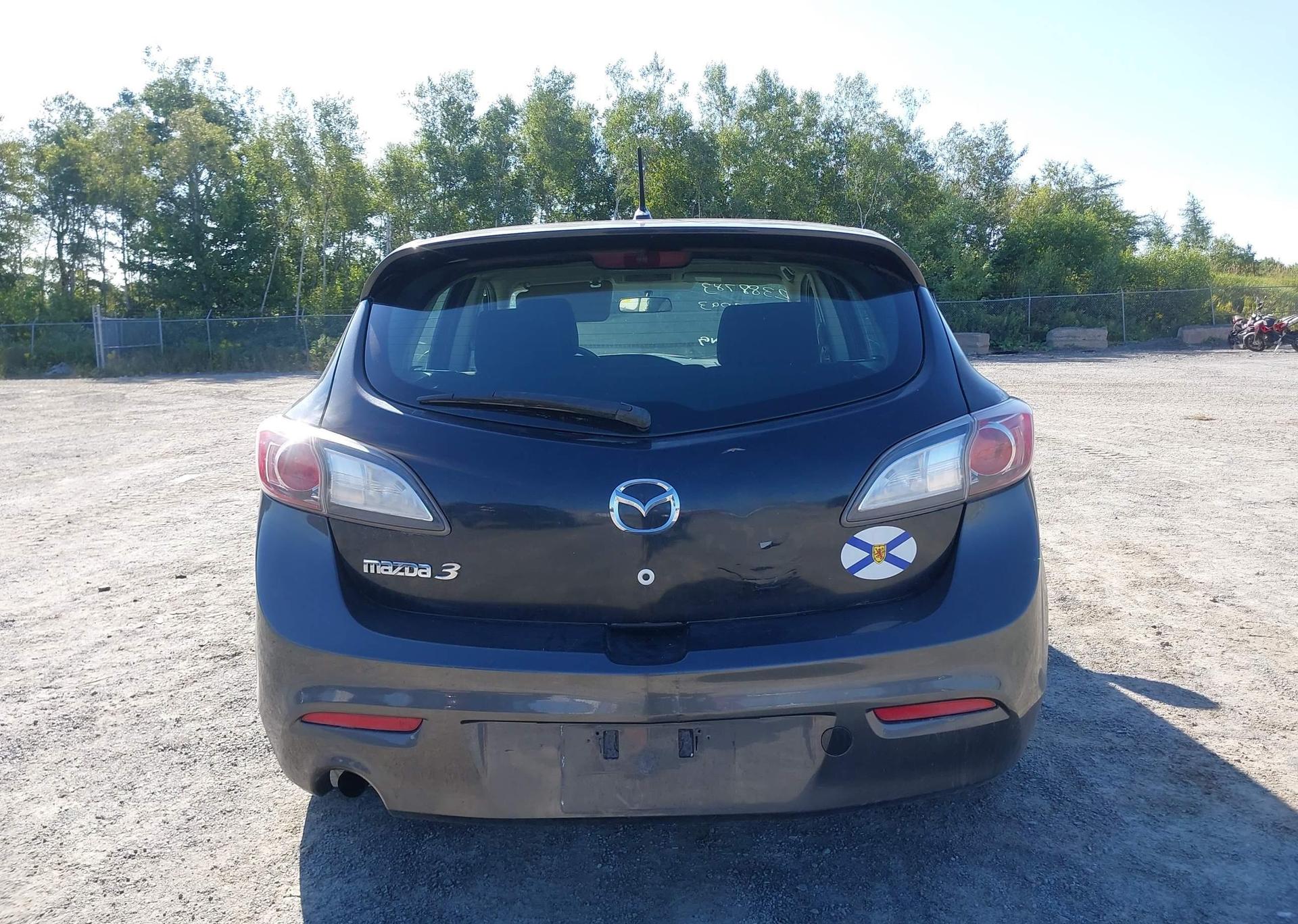 2011 MAZDA MAZDA3 GX
