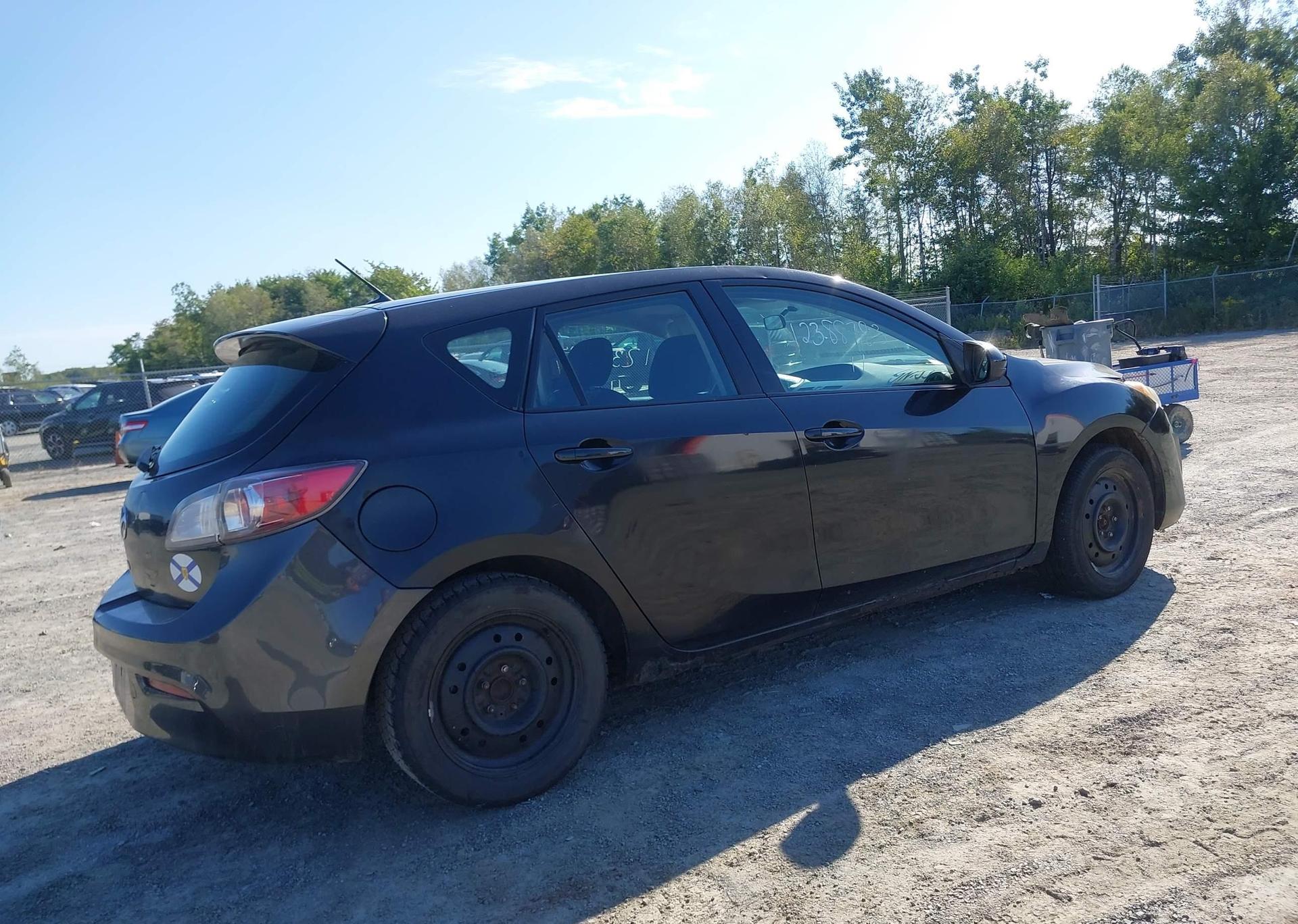 2011 MAZDA MAZDA3 GX