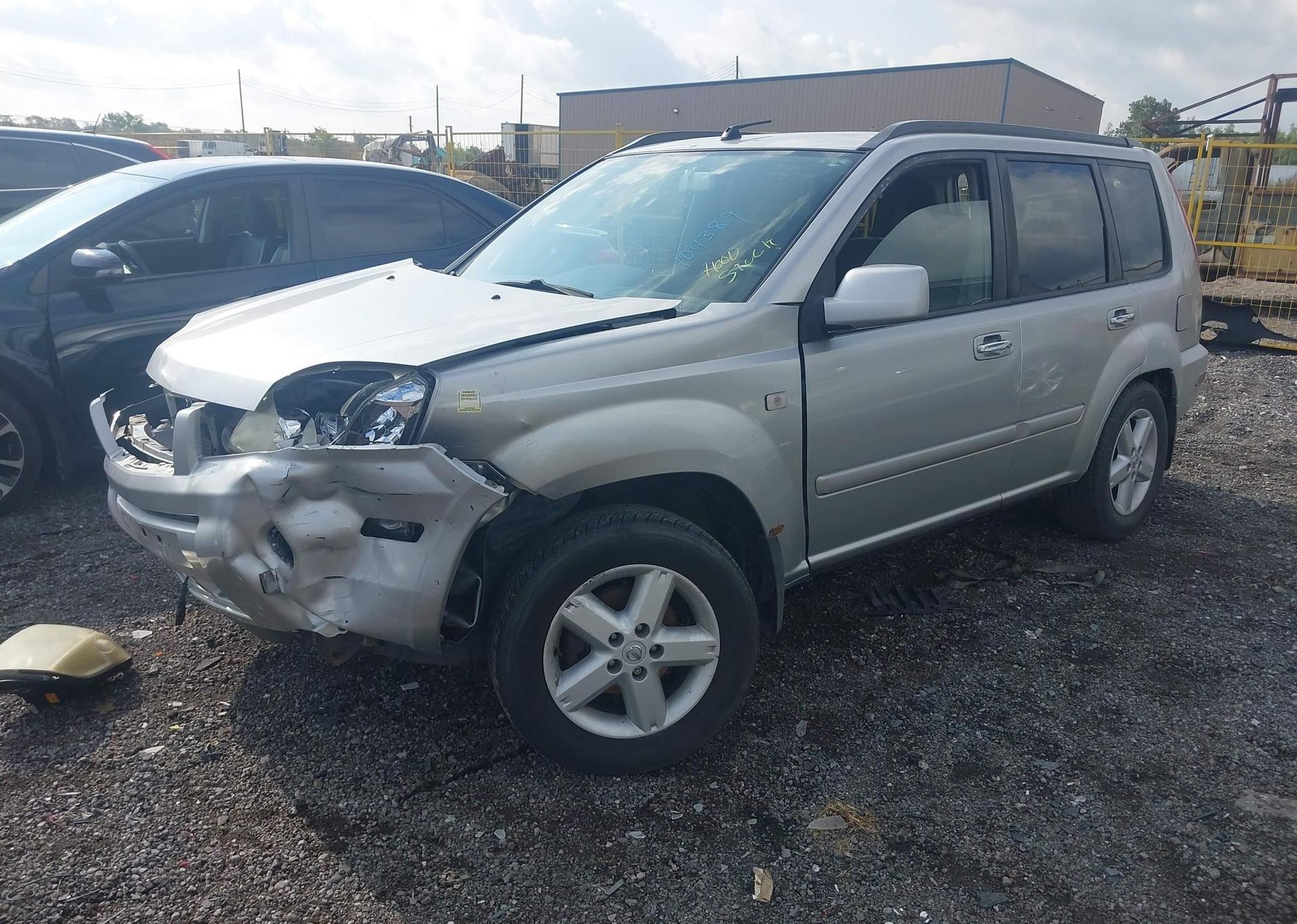 2005 NISSAN X-TRAIL XE