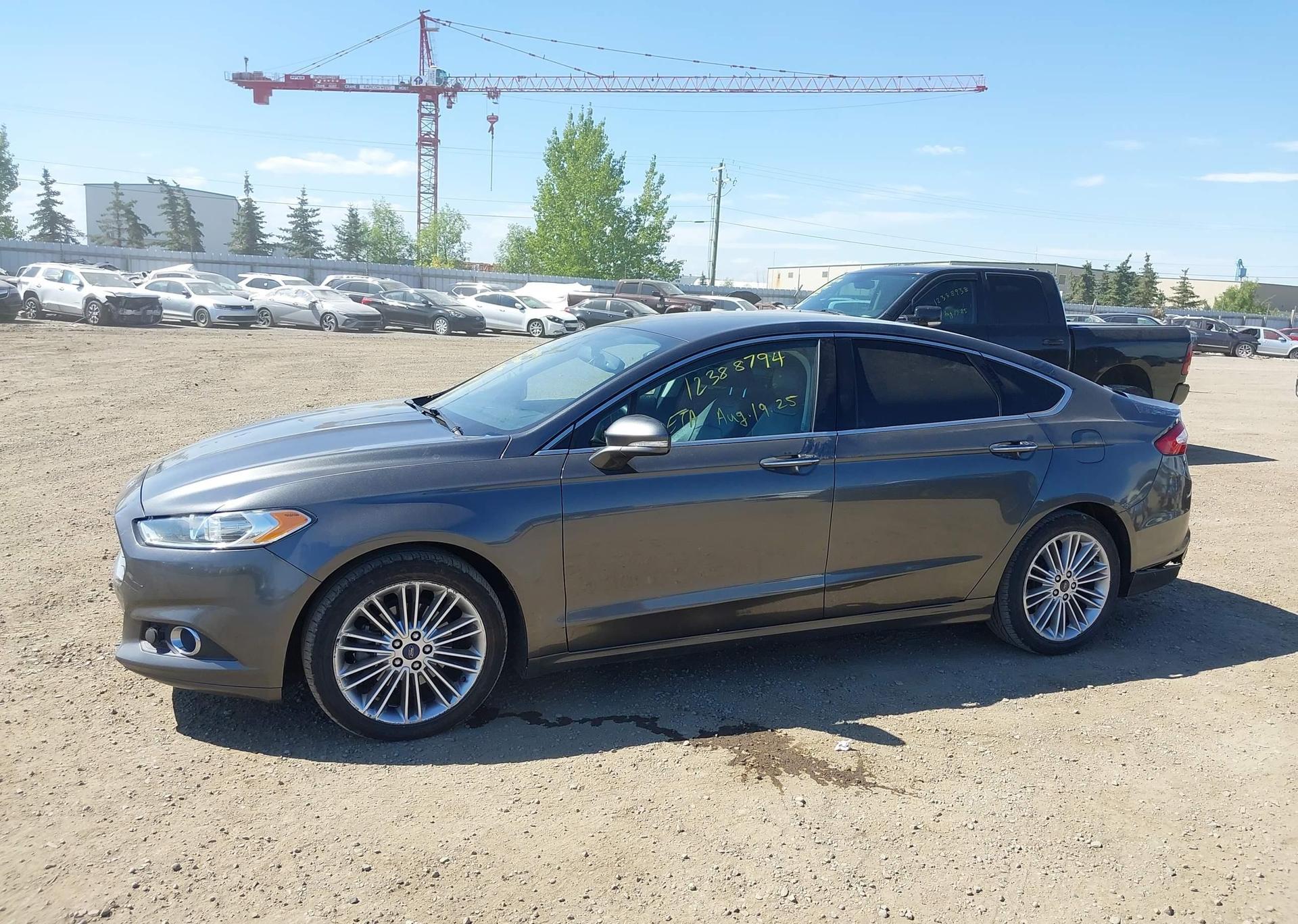 2015 FORD FUSION SE