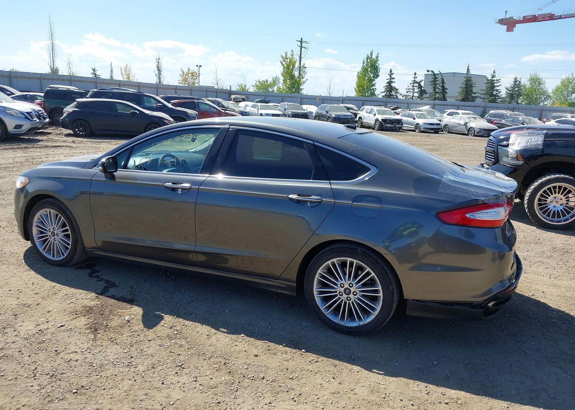 2015 FORD FUSION SE