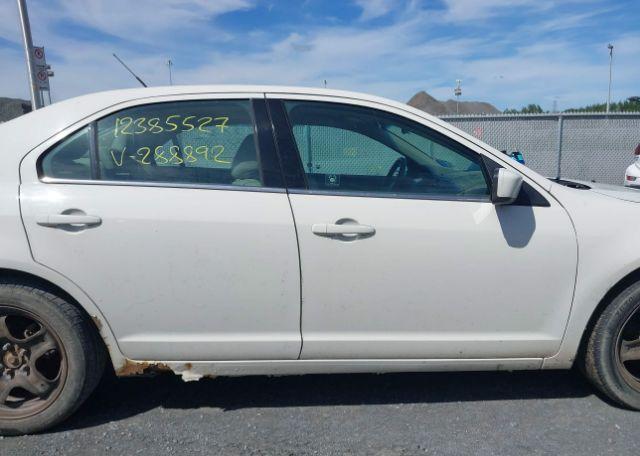2011 FORD FUSION SE