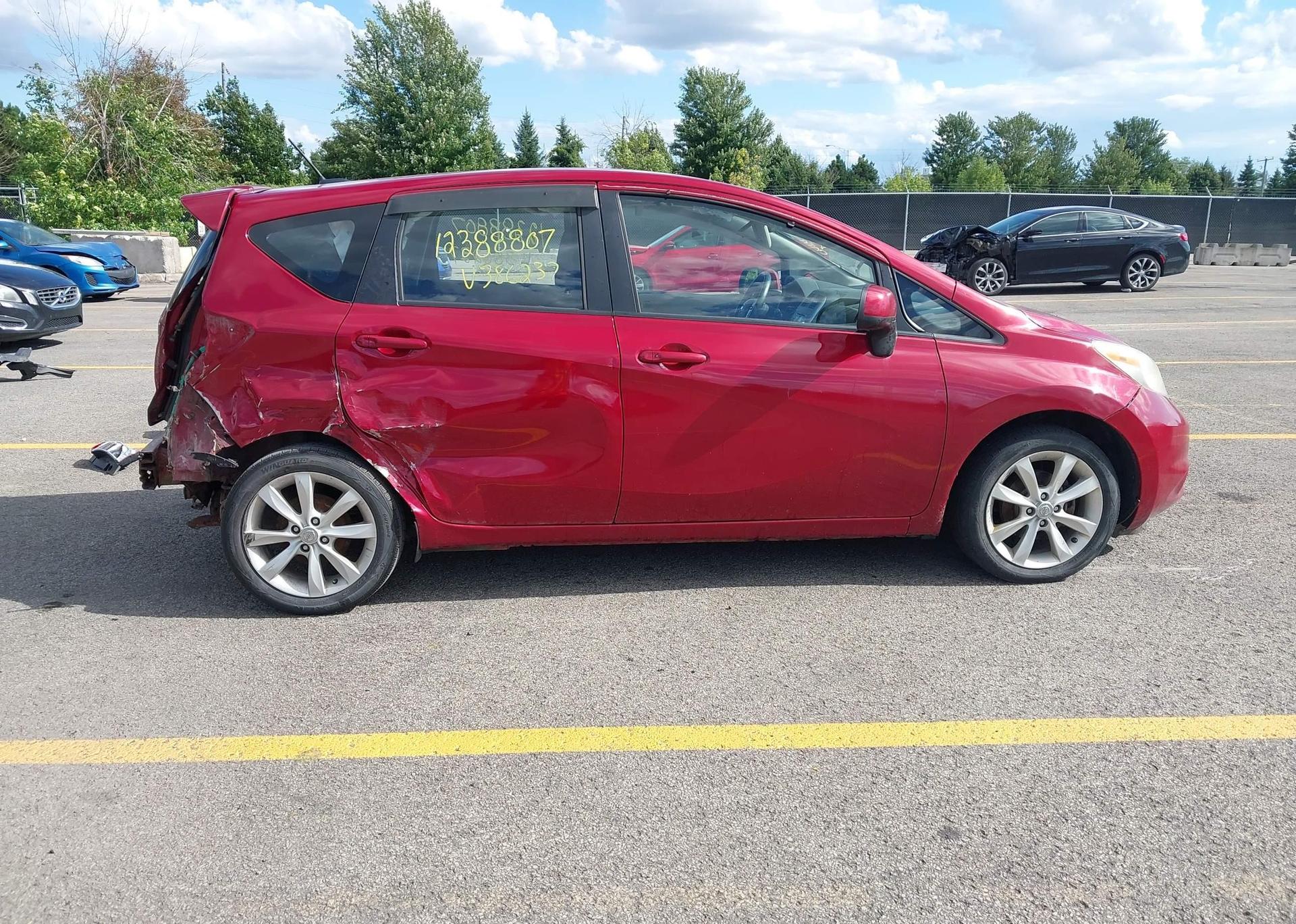 2014 NISSAN VERSA