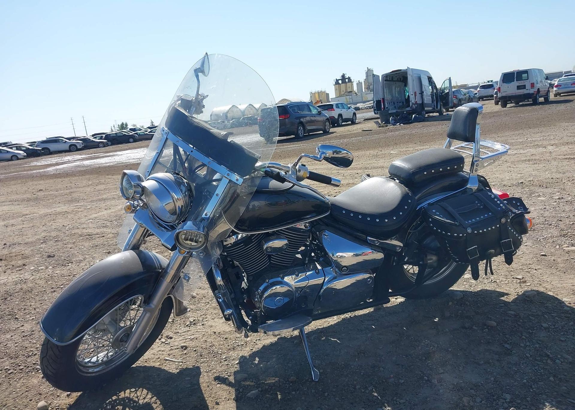 2004 SUZUKI VL800
