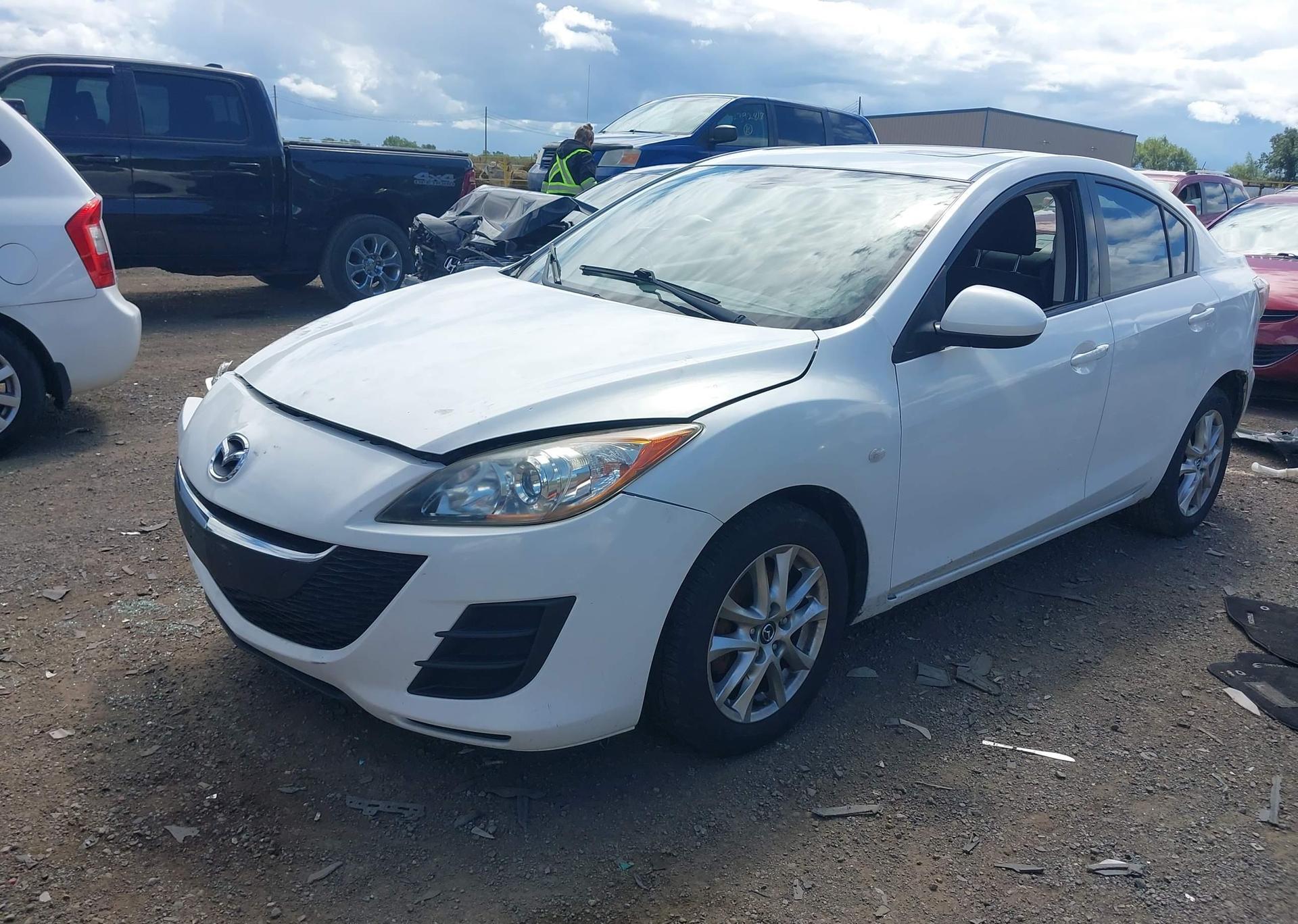 2010 MAZDA MAZDA3 GS