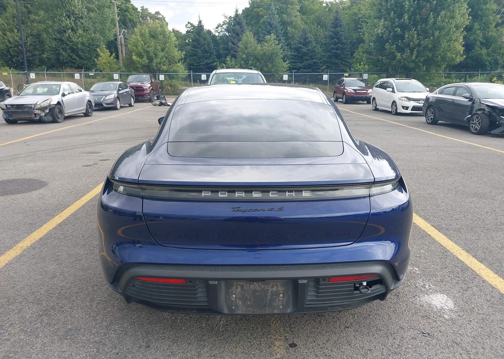 2022 PORSCHE TAYCAN 4S