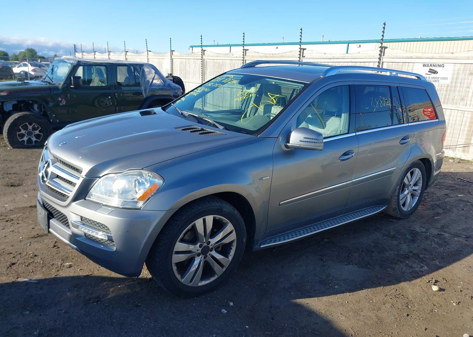 2011 MERCEDES-BENZ GL 350 BLUETEC