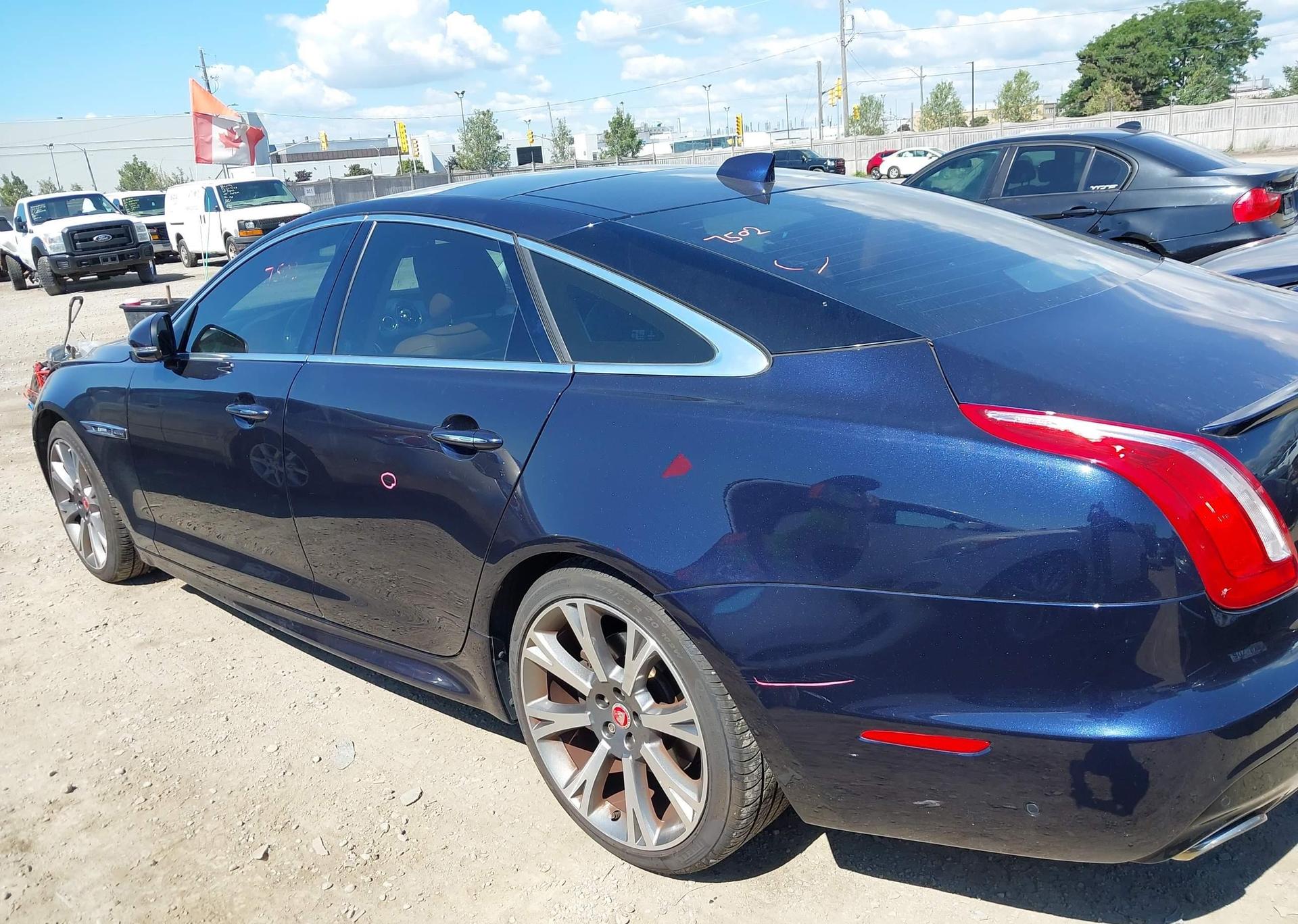 2019 JAGUAR XJ PORTFOLIO