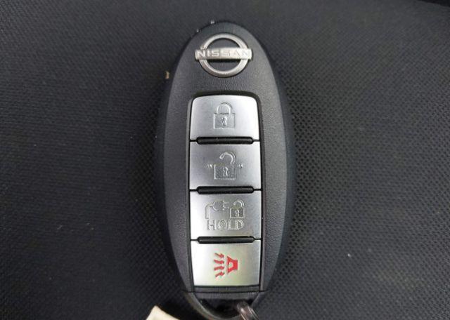 2024 NISSAN LEAF SV