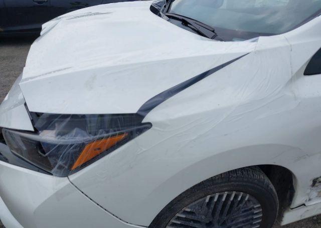 2024 NISSAN LEAF SV