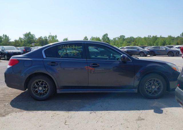 2013 SUBARU LEGACY 2.5I TOURING PACKAGE