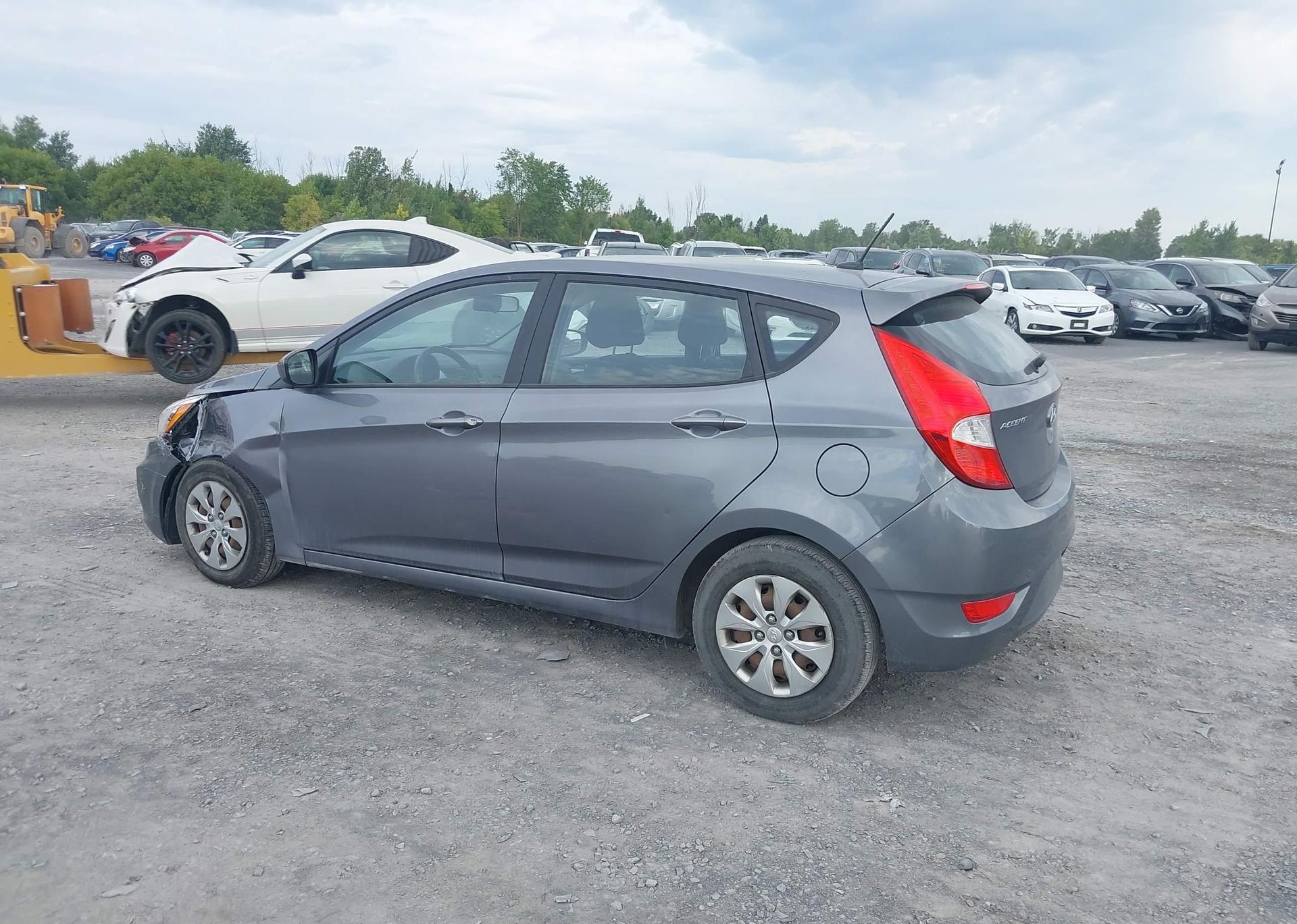 2016 HYUNDAI ACCENT