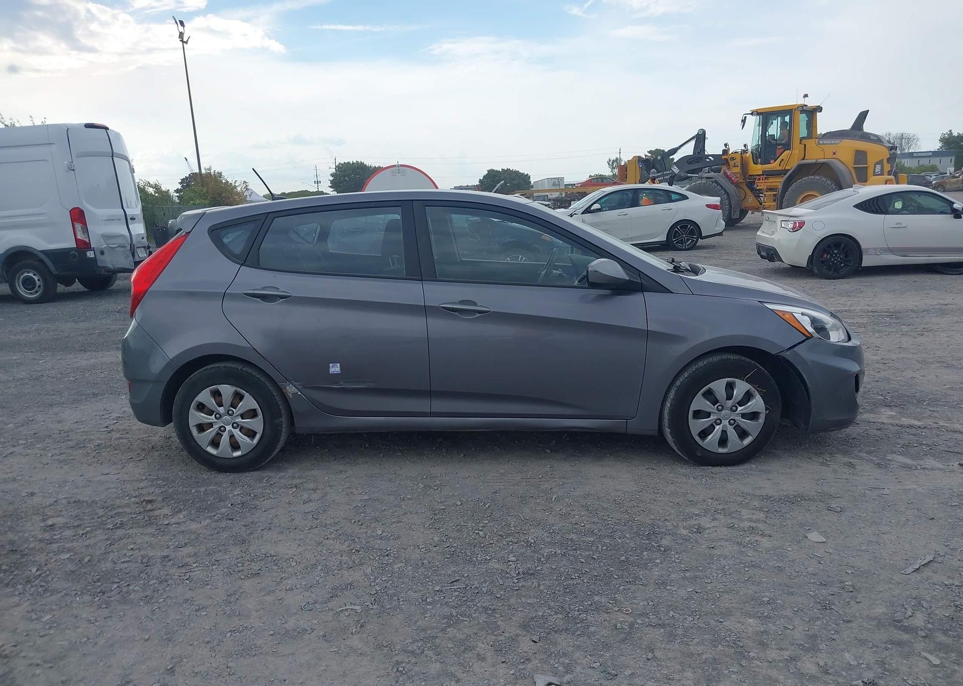 2016 HYUNDAI ACCENT