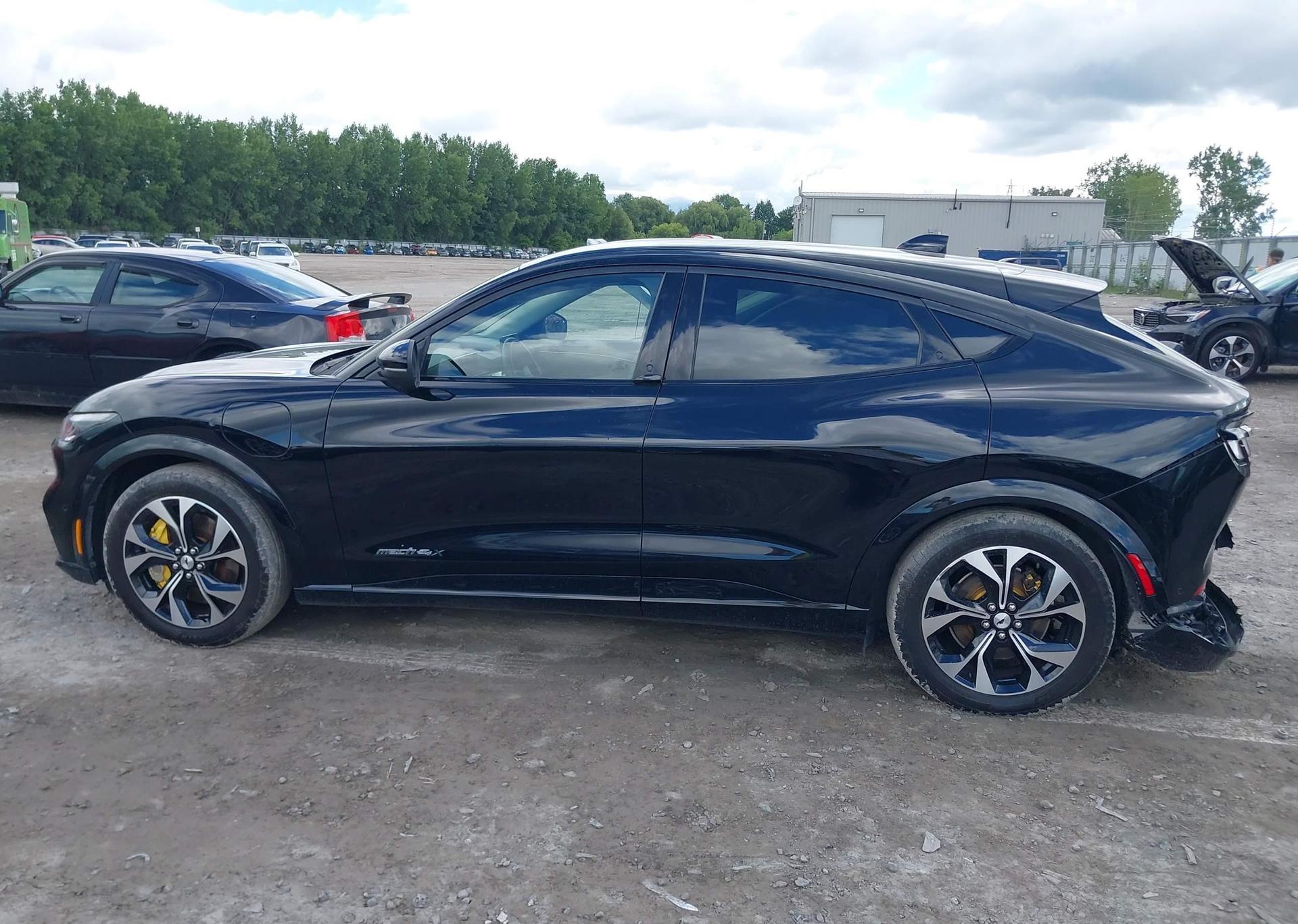 2021 FORD MUSTANG MACH-E PREMIUM
