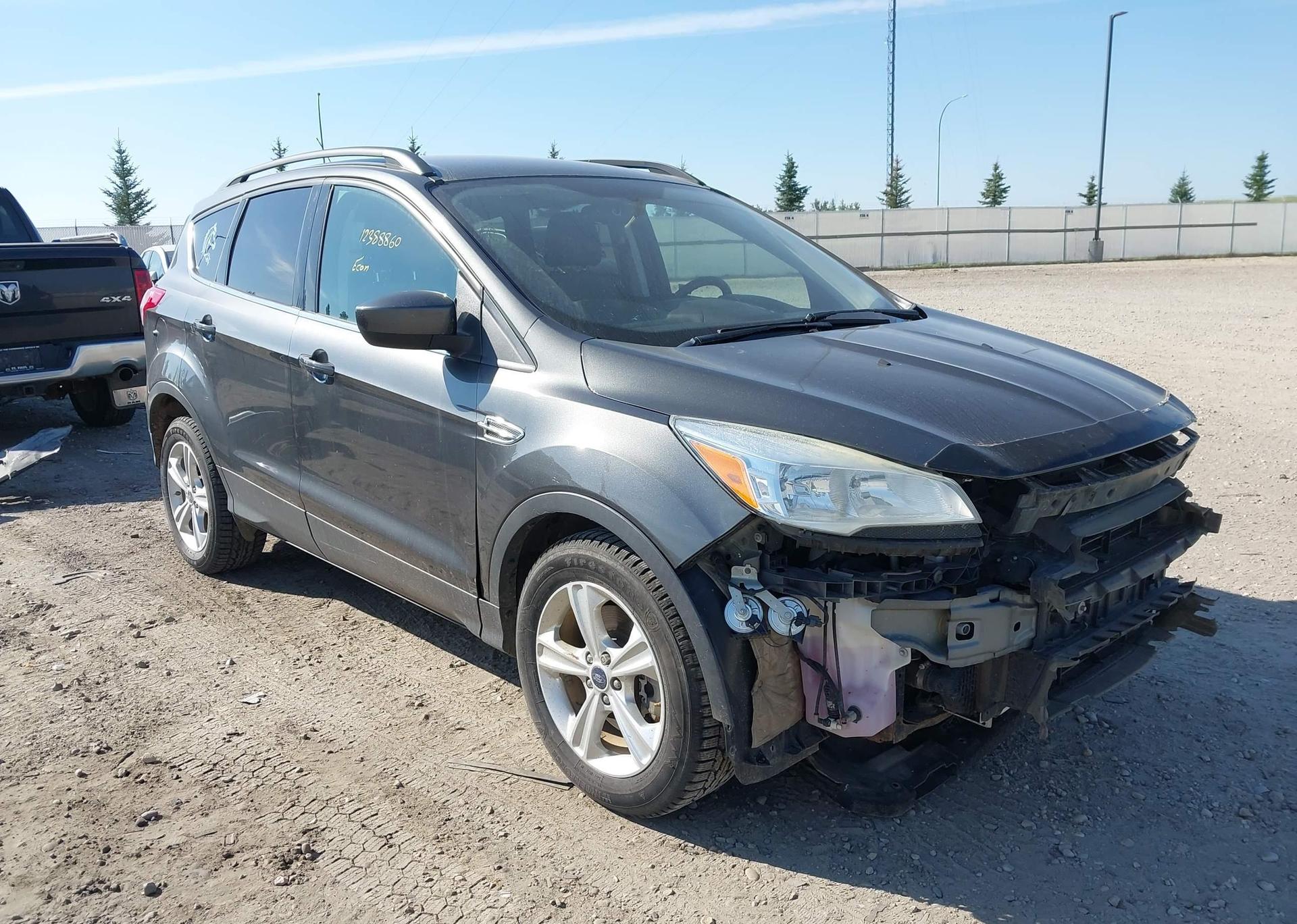 2015 FORD ESCAPE SE