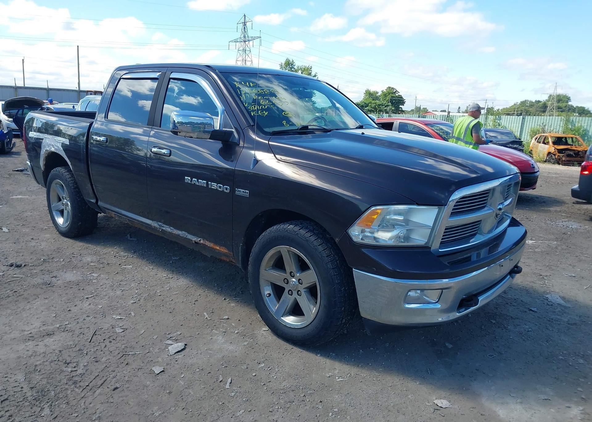 2011 DODGE RAM 1500