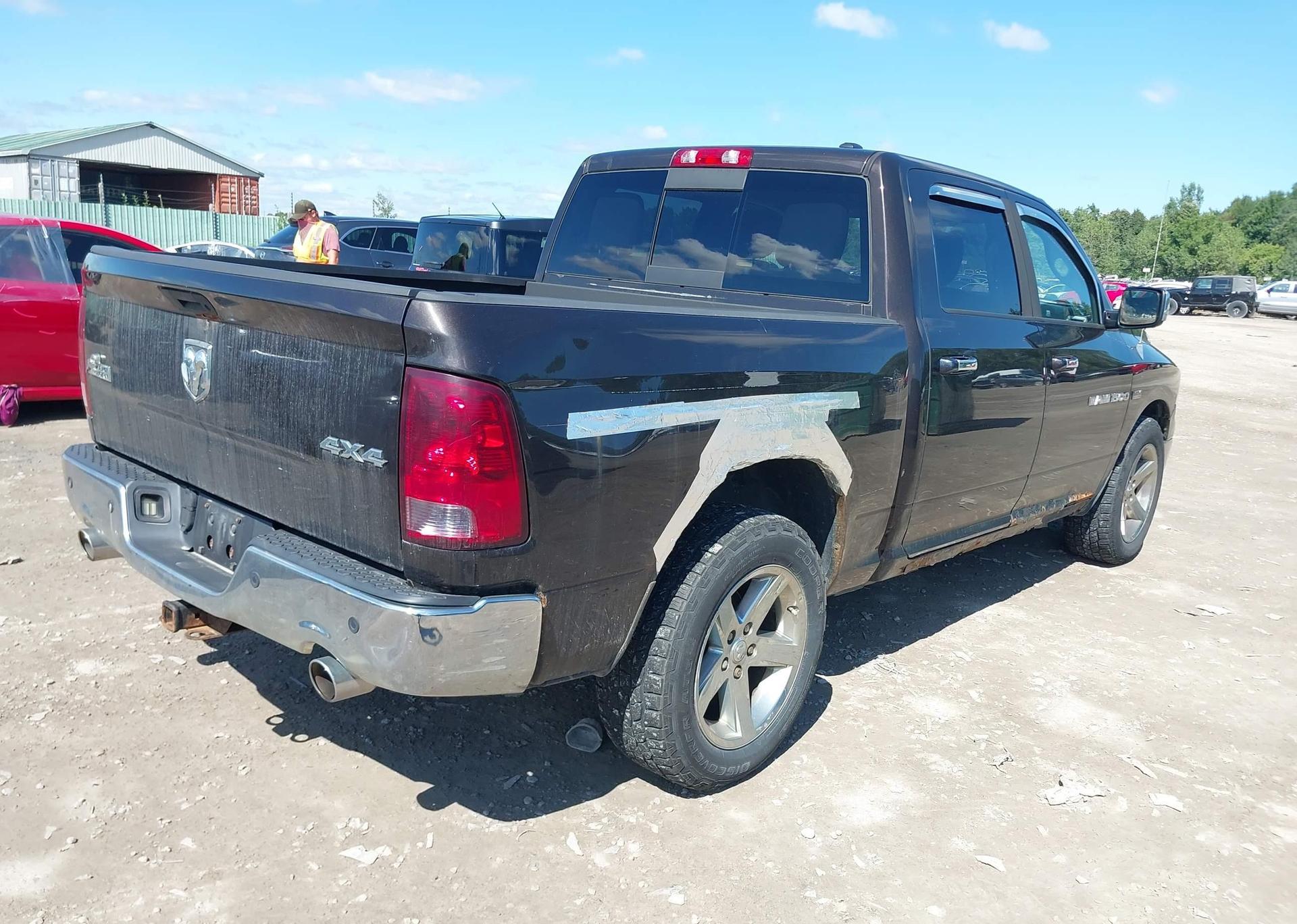 2011 DODGE RAM 1500