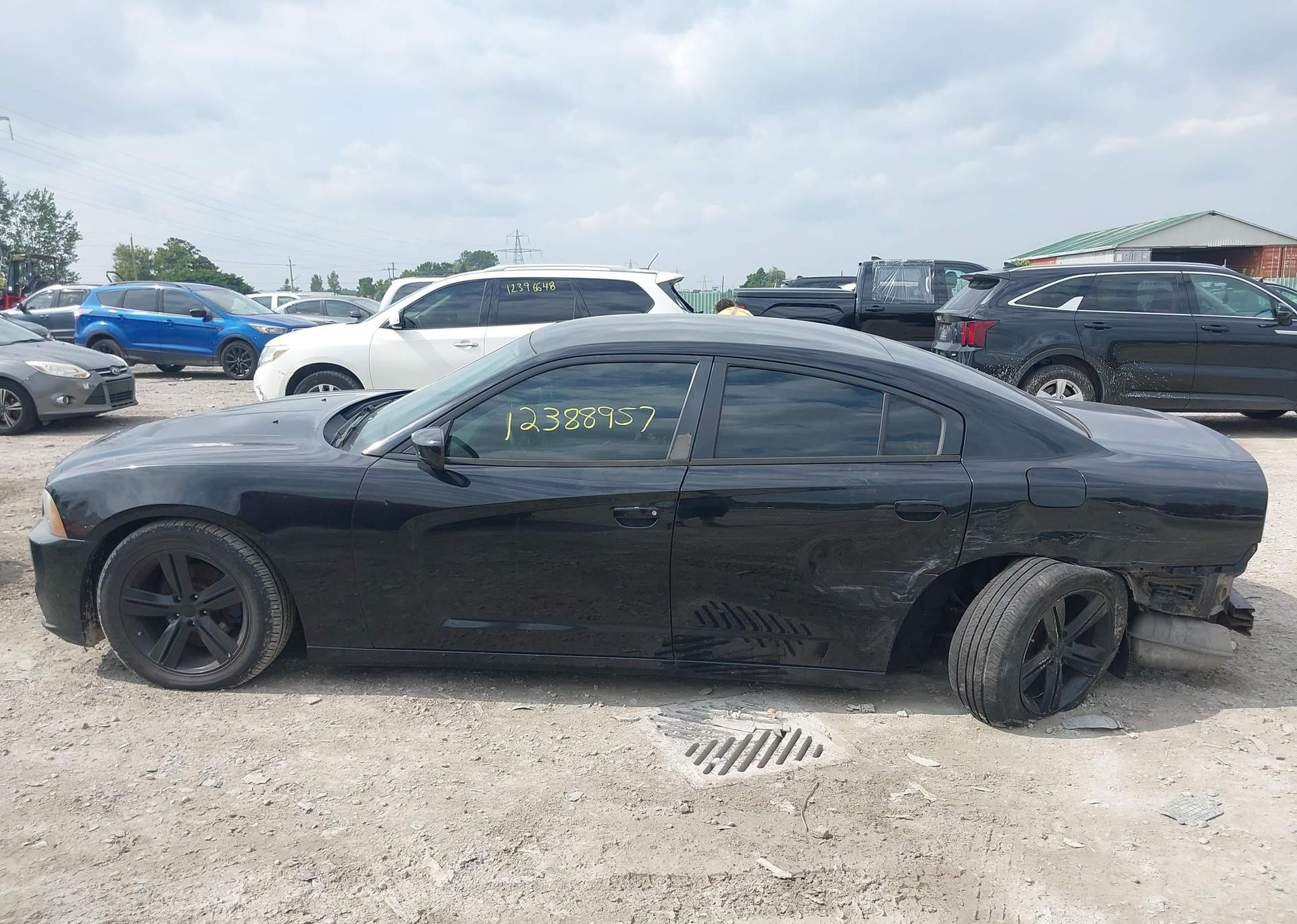 2013 DODGE CHARGER